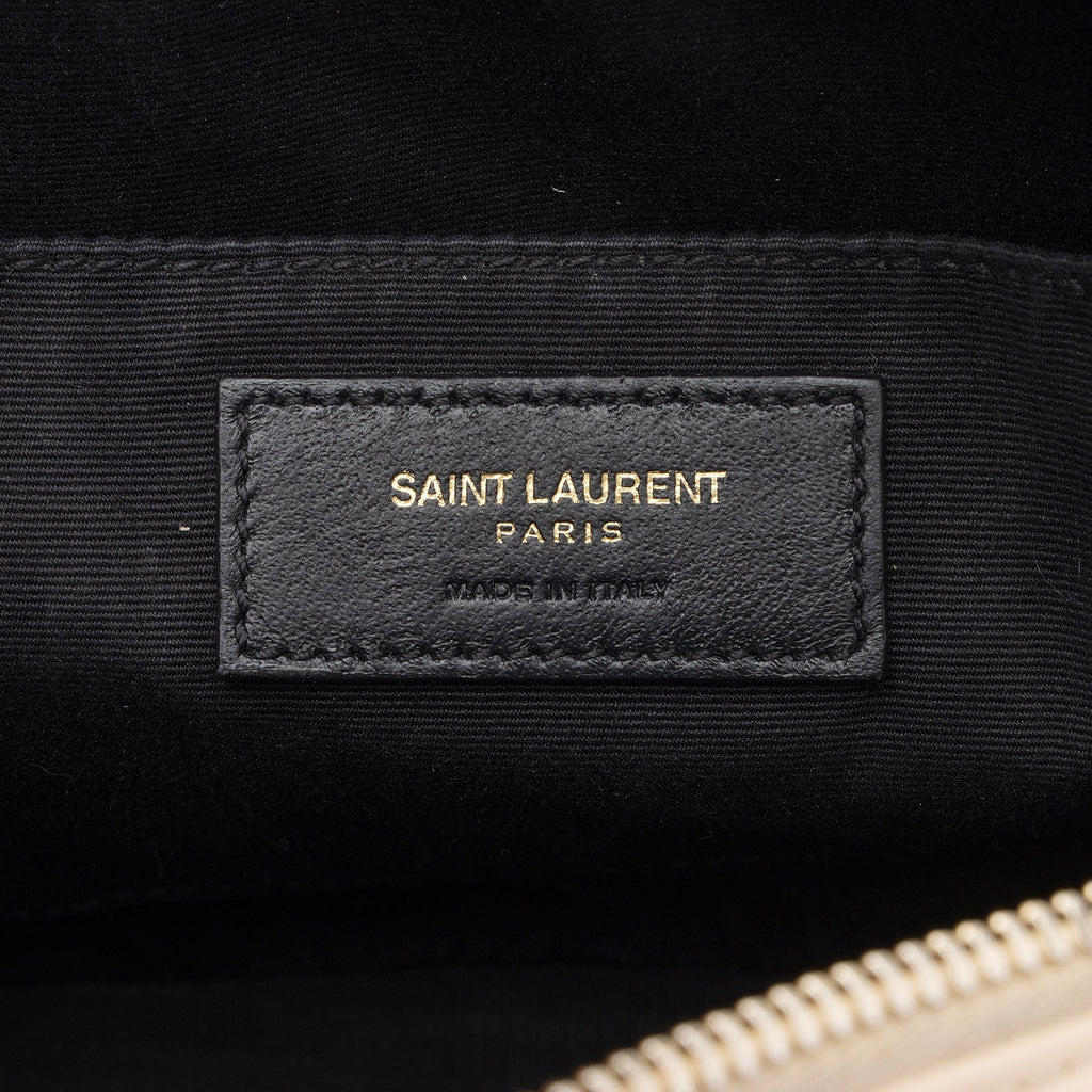 Saint Laurent Matelasse Calfskin Monogram Lou Camera Bag (SHF-TFjjTM)