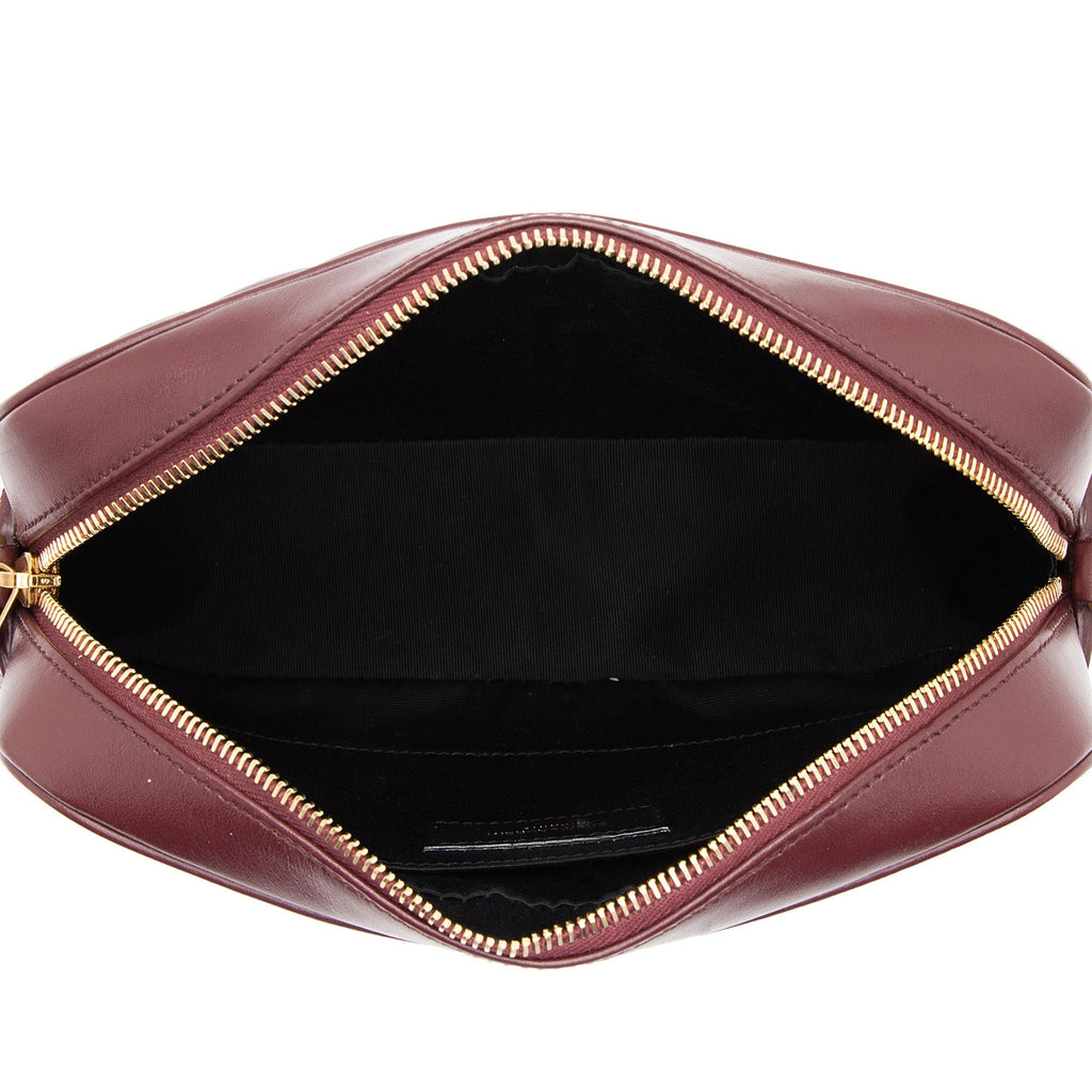 Saint Laurent Matelasse Calfskin Monogram Lou Camera Bag (SHF-sQ3XgD)