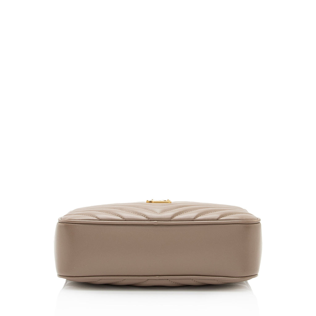 Saint Laurent Matelasse Calfskin Monogram Lou Camera Bag (SHF-agSbTg)