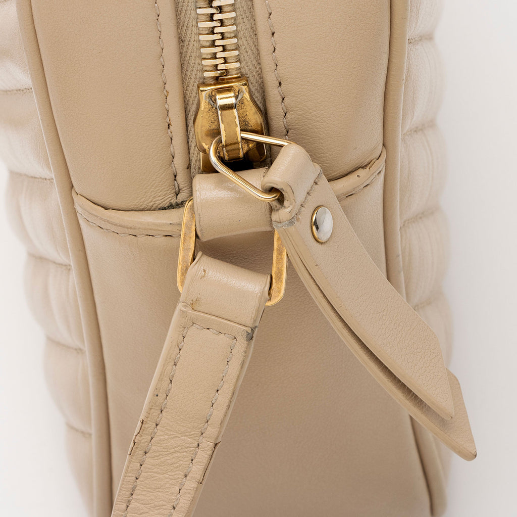 Saint Laurent Matelasse Calfskin Monogram Lou Camera Bag (SHF-wHhf08)