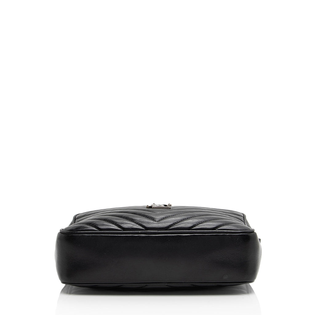 Saint Laurent Matelasse Calfskin Monogram Lou Camera Bag (SHF-ZcEqKL)