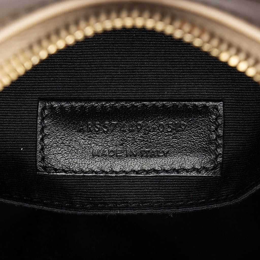 Saint Laurent Matelasse Calfskin Monogram Lou Camera Bag (SHF-IyIKNC)