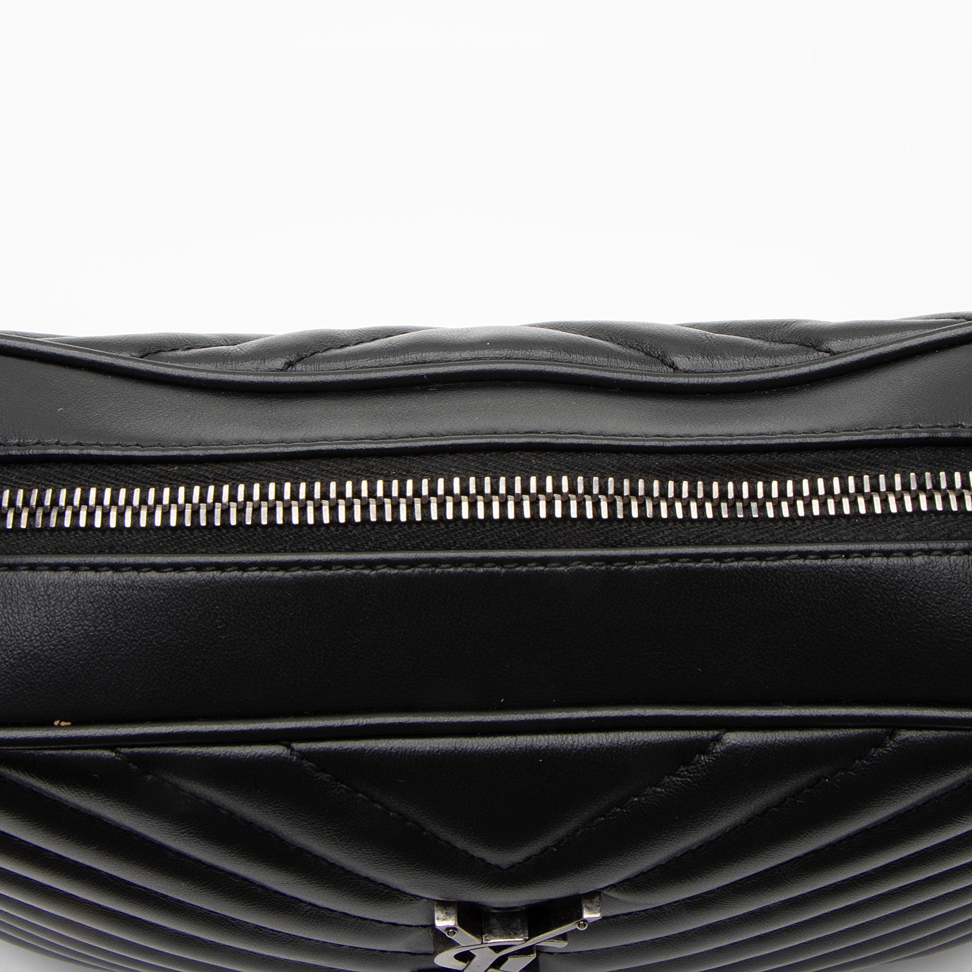 Saint Laurent Matelasse Calfskin Monogram Lou Camera Bag (SHF-rTeesm)
