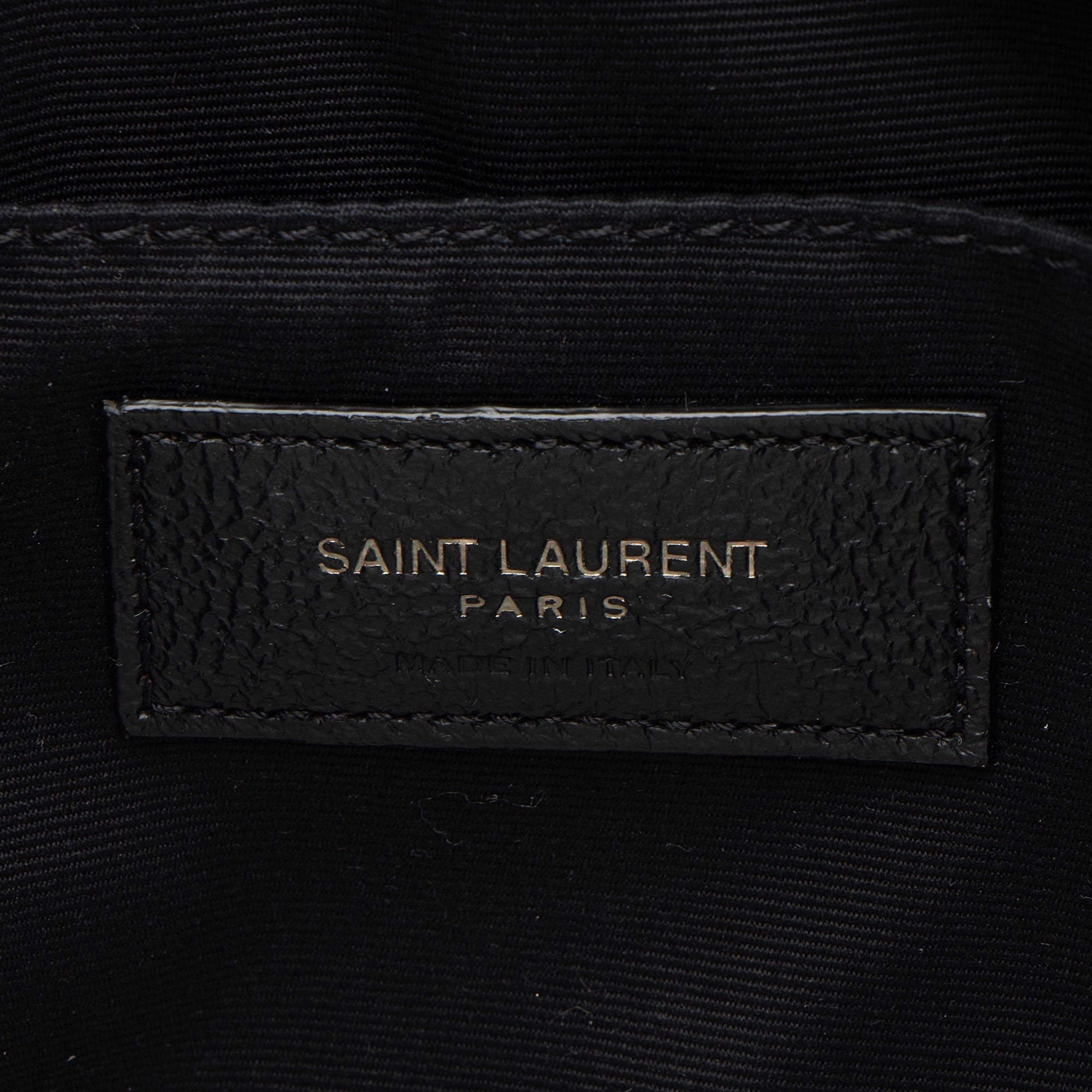 Saint Laurent Matelasse Calfskin Monogram Lou Camera Bag (SHF-rTeesm)
