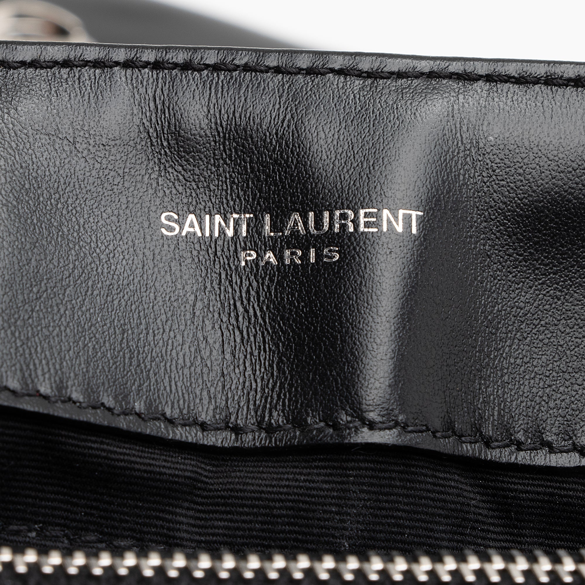 Saint Laurent Matelasse Calfskin Monogram LouLou Chain Medium Shoulder Bag (SHF-22491)