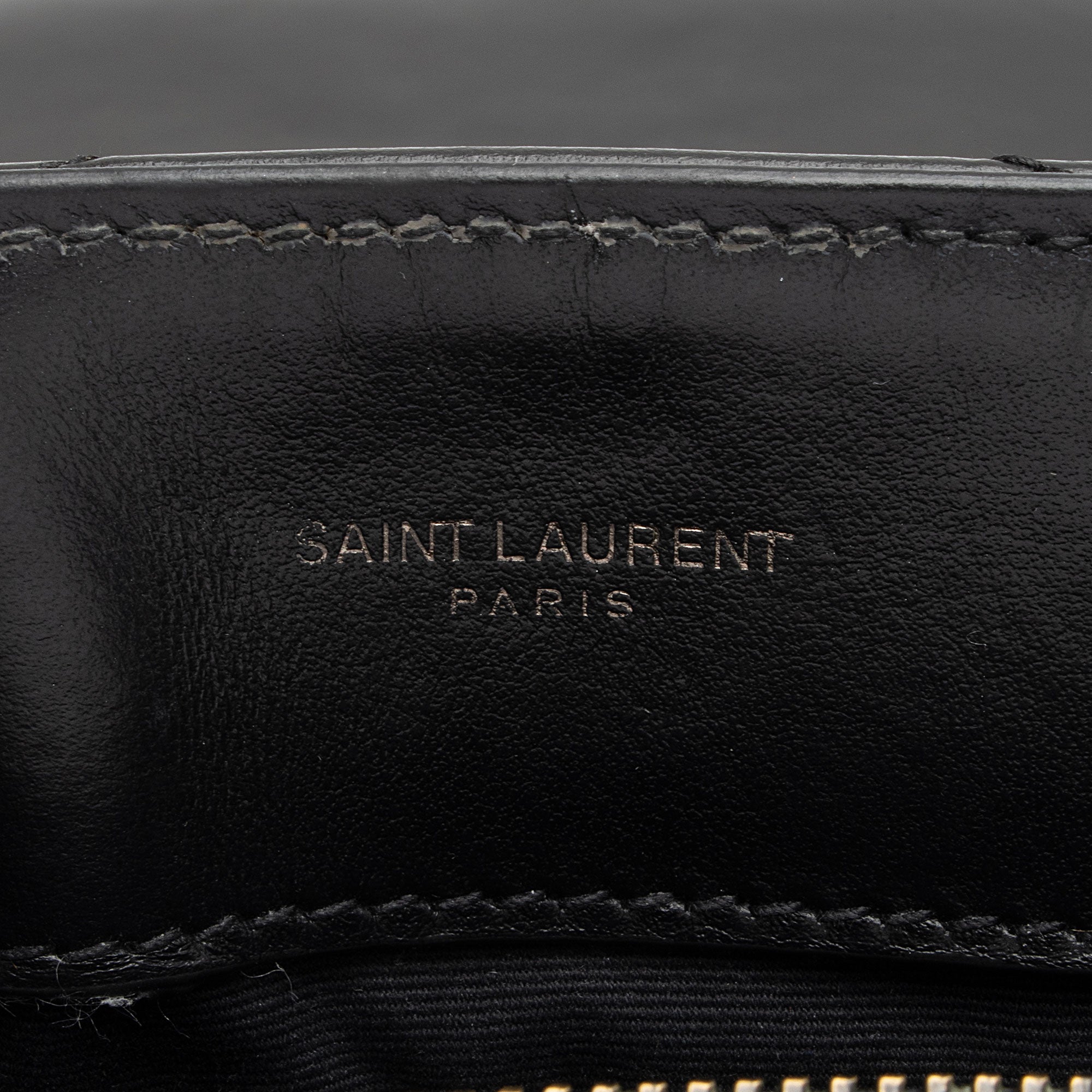Saint Laurent Matelasse Calfskin Monogram LouLou Chain Medium Shoulder Bag (SHF-SaVb1o)