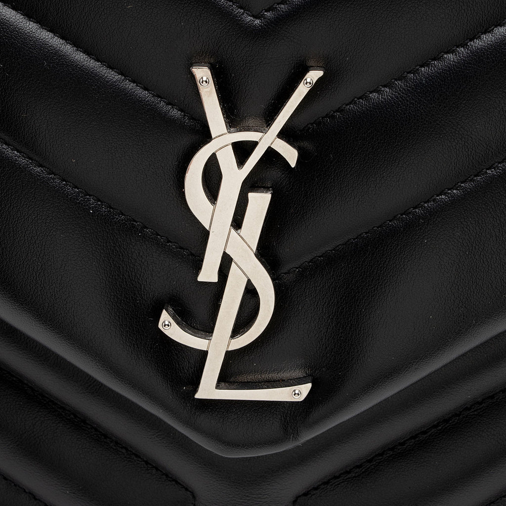 Saint Laurent Matelasse Calfskin Monogram LouLou Chain Medium Shoulder Bag (SHF-nVNU3H)