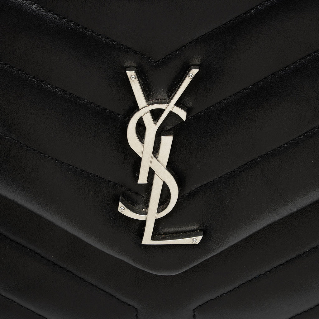 Saint Laurent Matelasse Calfskin Monogram LouLou Chain Medium Shoulder Bag (SHF-pHhqQ4)
