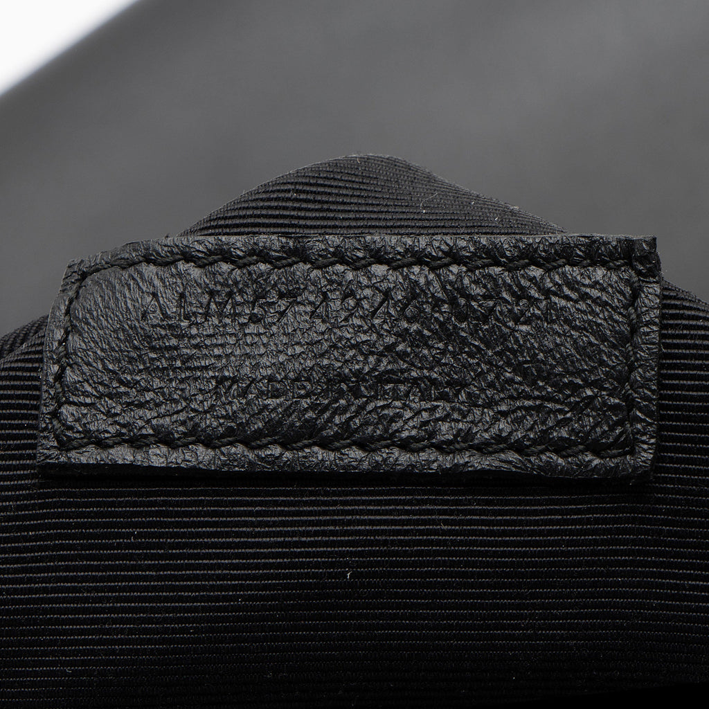 Saint Laurent Matelasse Calfskin Monogram LouLou Chain Medium Shoulder Bag (SHF-QYlKsA)
