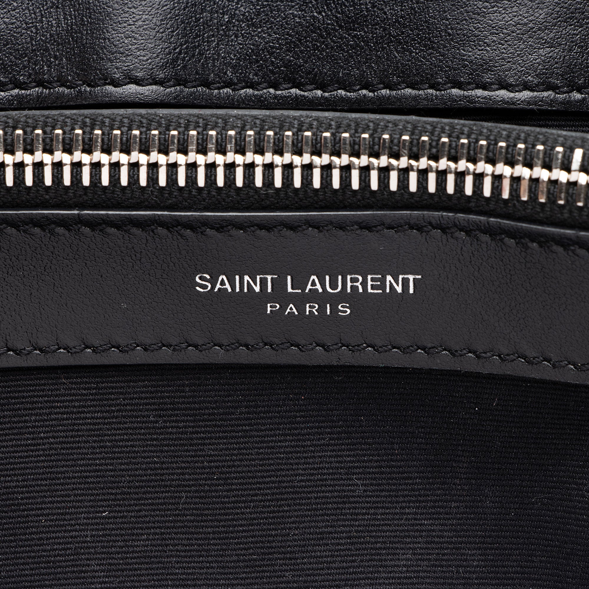Saint Laurent Matelasse Calfskin Monogram LouLou Chain Medium Shoulder Bag (SHF-qrpSTt)