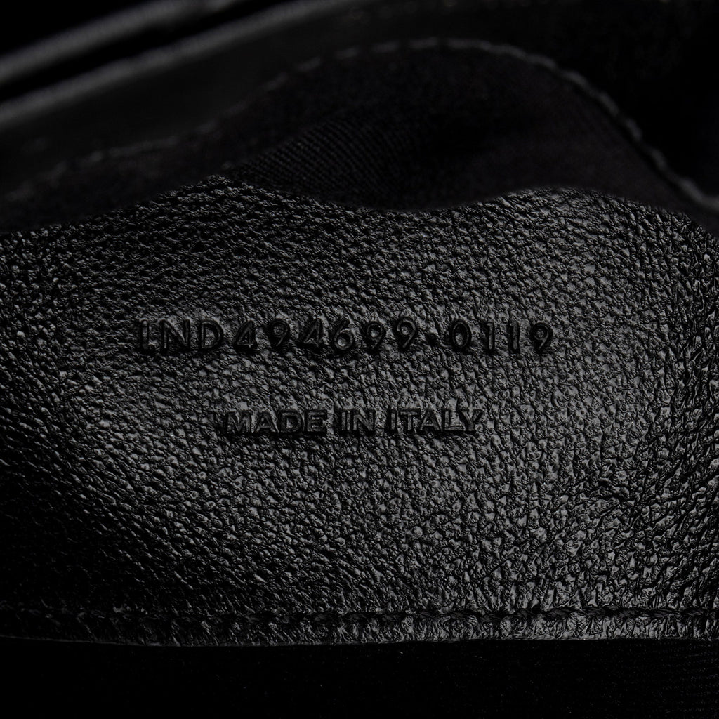 Saint Laurent Matelasse Calfskin Monogram LouLou Chain Small Crossbody (SHF-acKu6w)