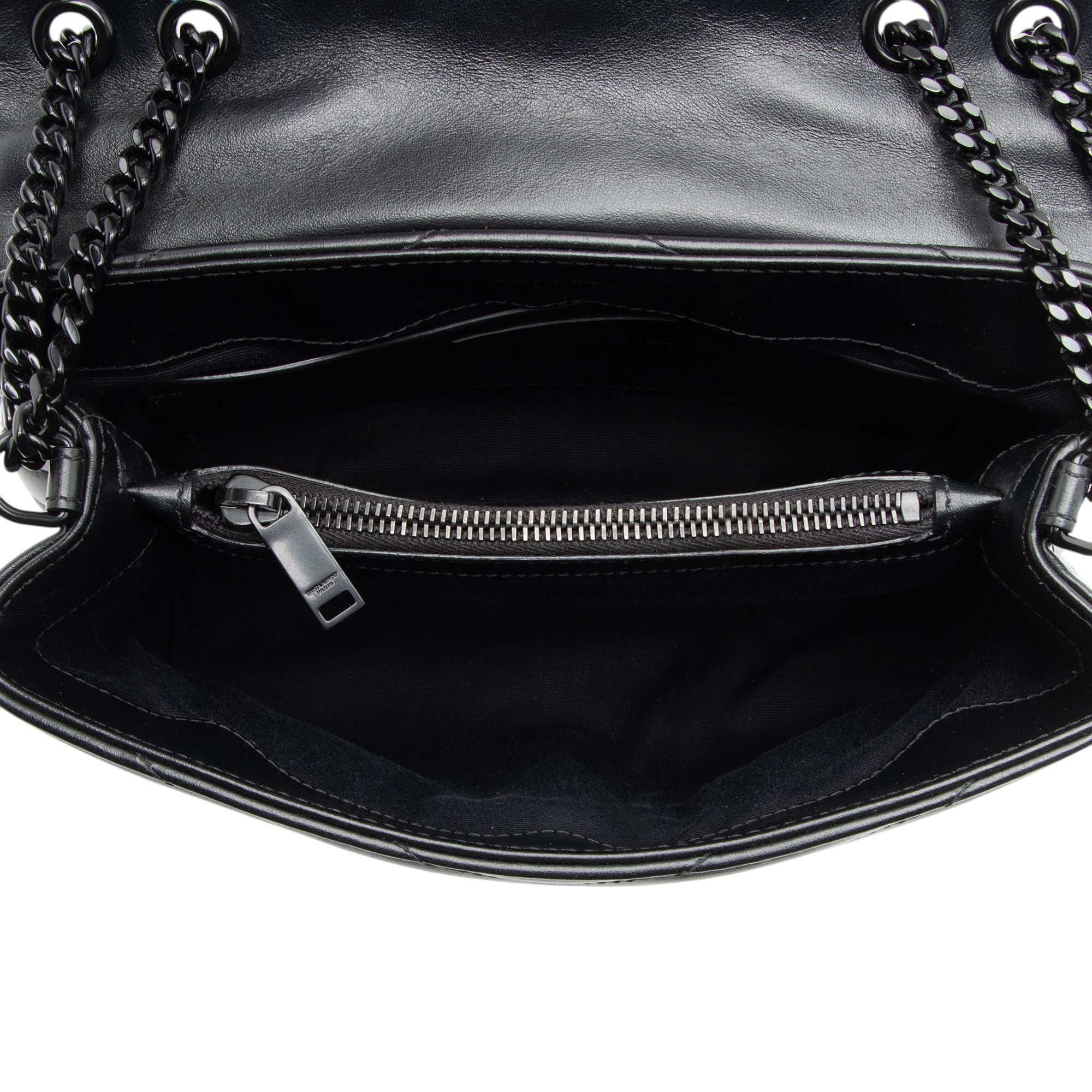 Saint Laurent Matelasse Calfskin Monogram LouLou Chain Small Crossbody (SHF-Q3tPOo)