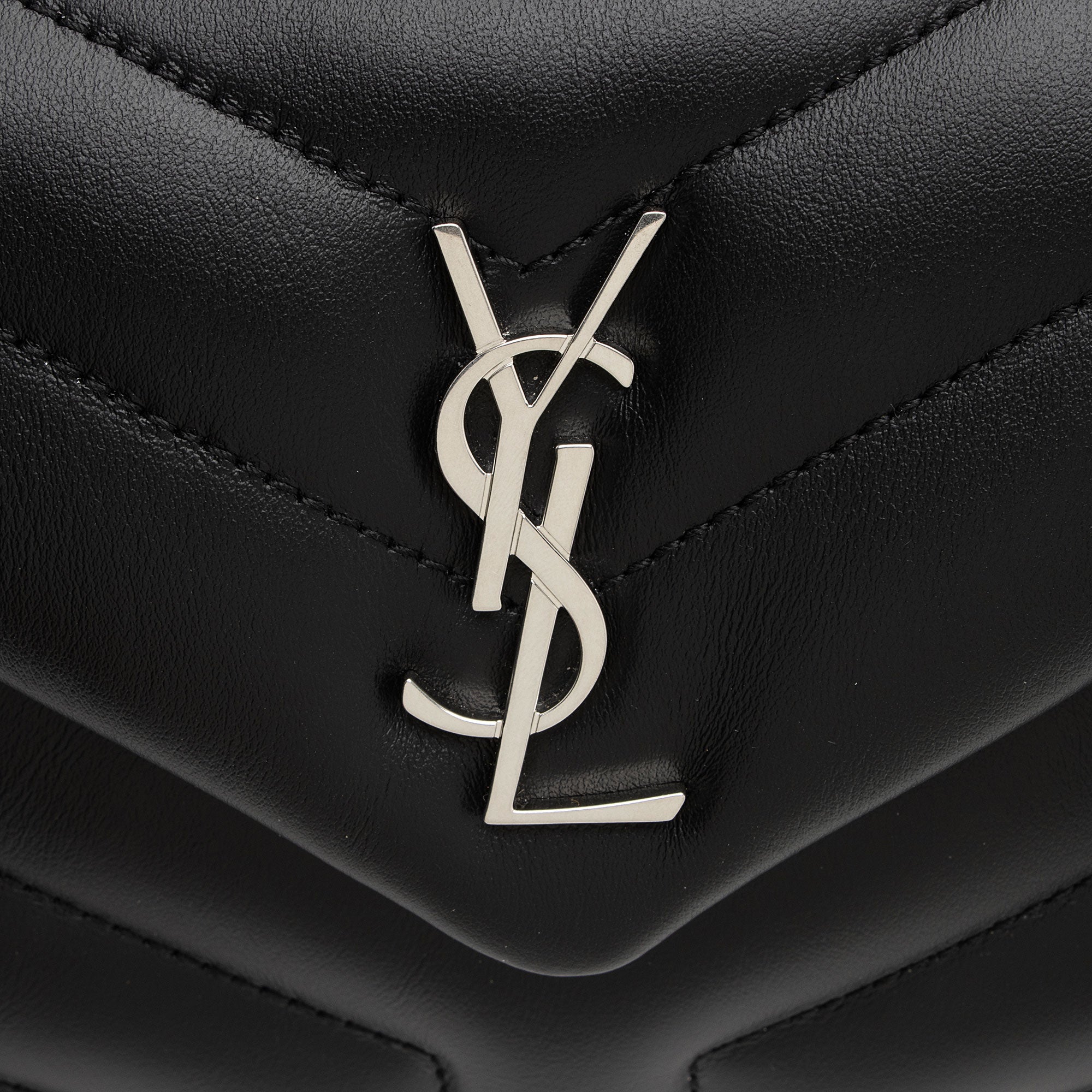 Saint Laurent Matelasse Calfskin Monogram LouLou Toy Crossbody Bag (SHF-6p3TFw)