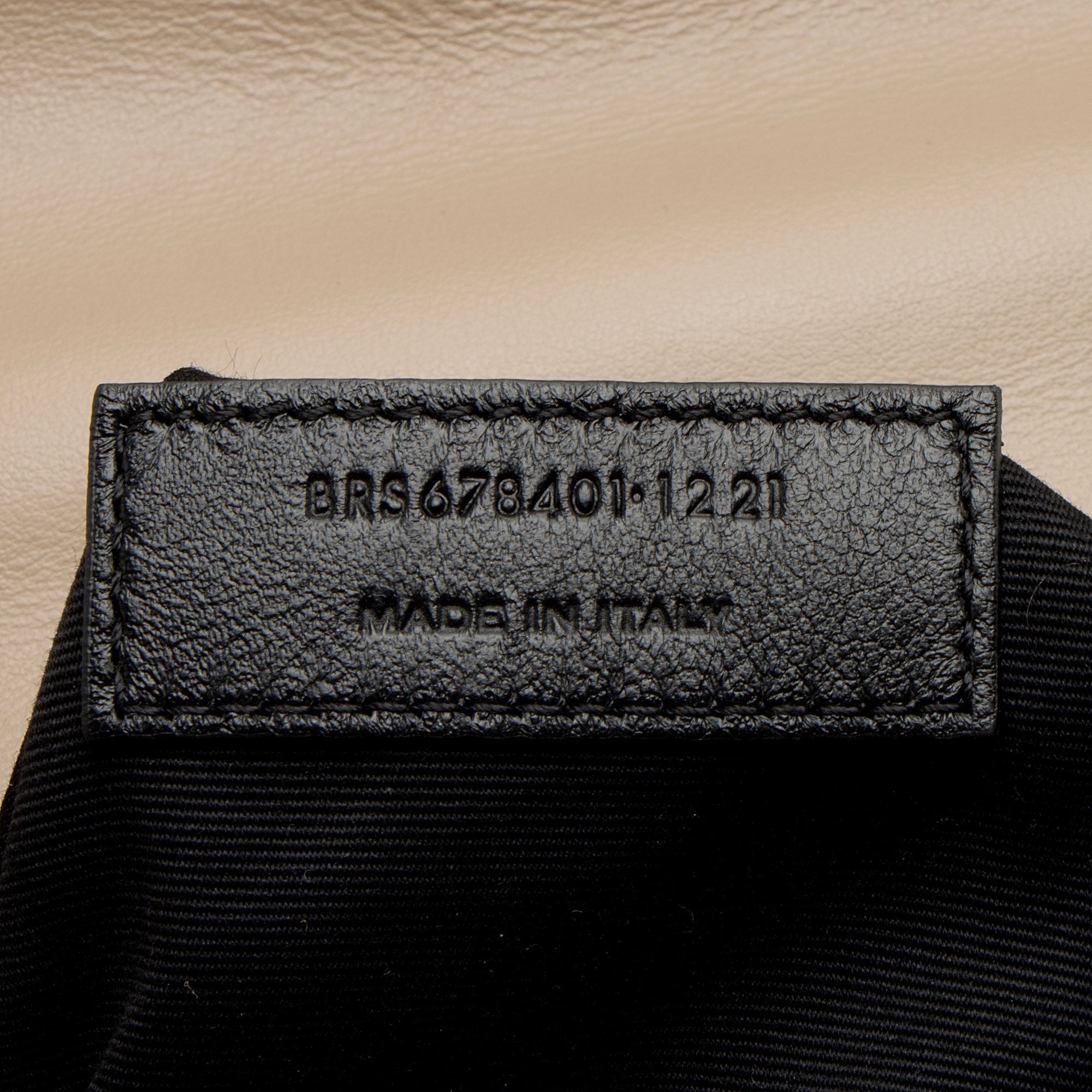 Saint Laurent Matelasse Calfskin Monogram LouLou Toy Crossbody (SHF-I8aWGS)
