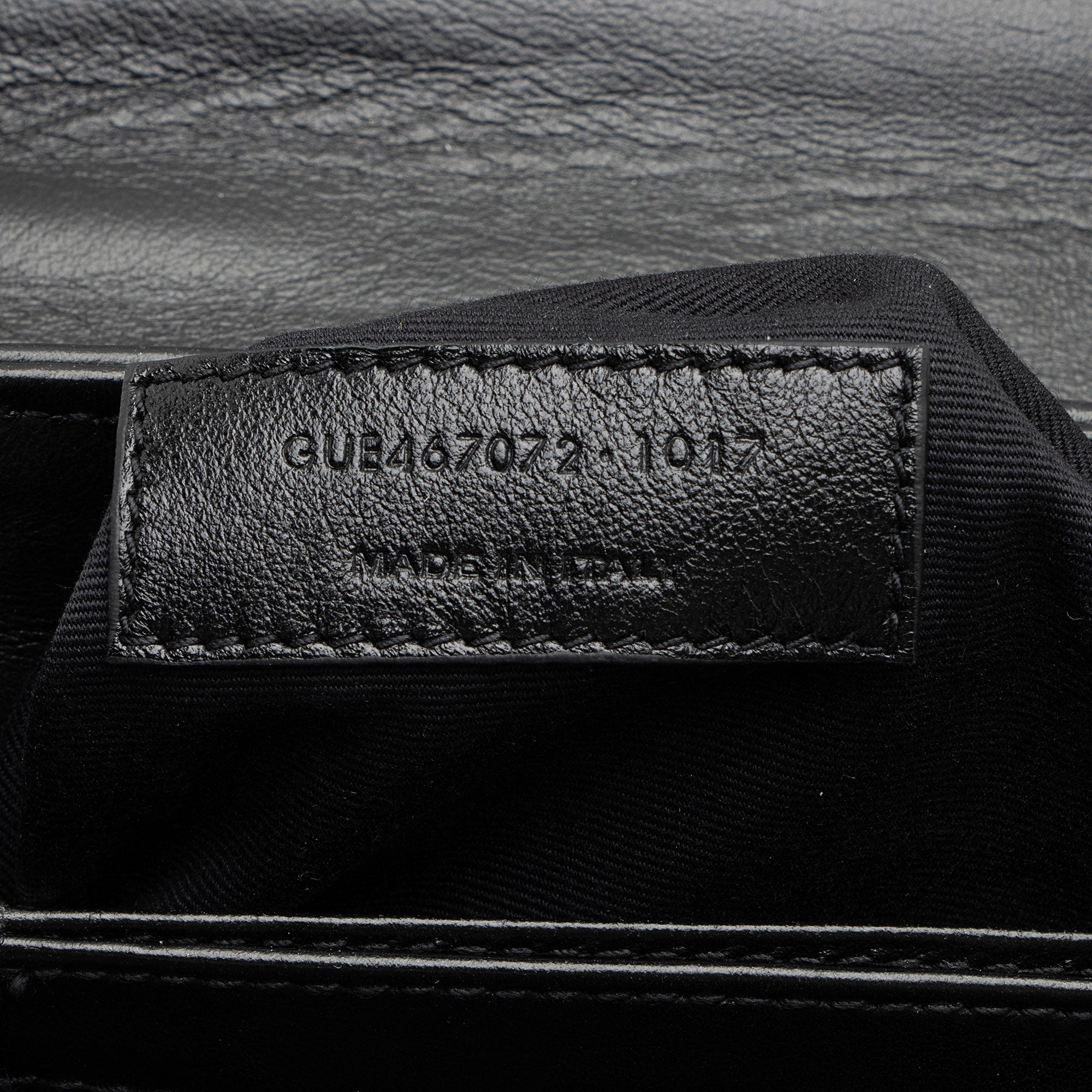 Saint Laurent Matelasse Calfskin Monogram LouLou Toy Crossbody (SHF-G6die7)