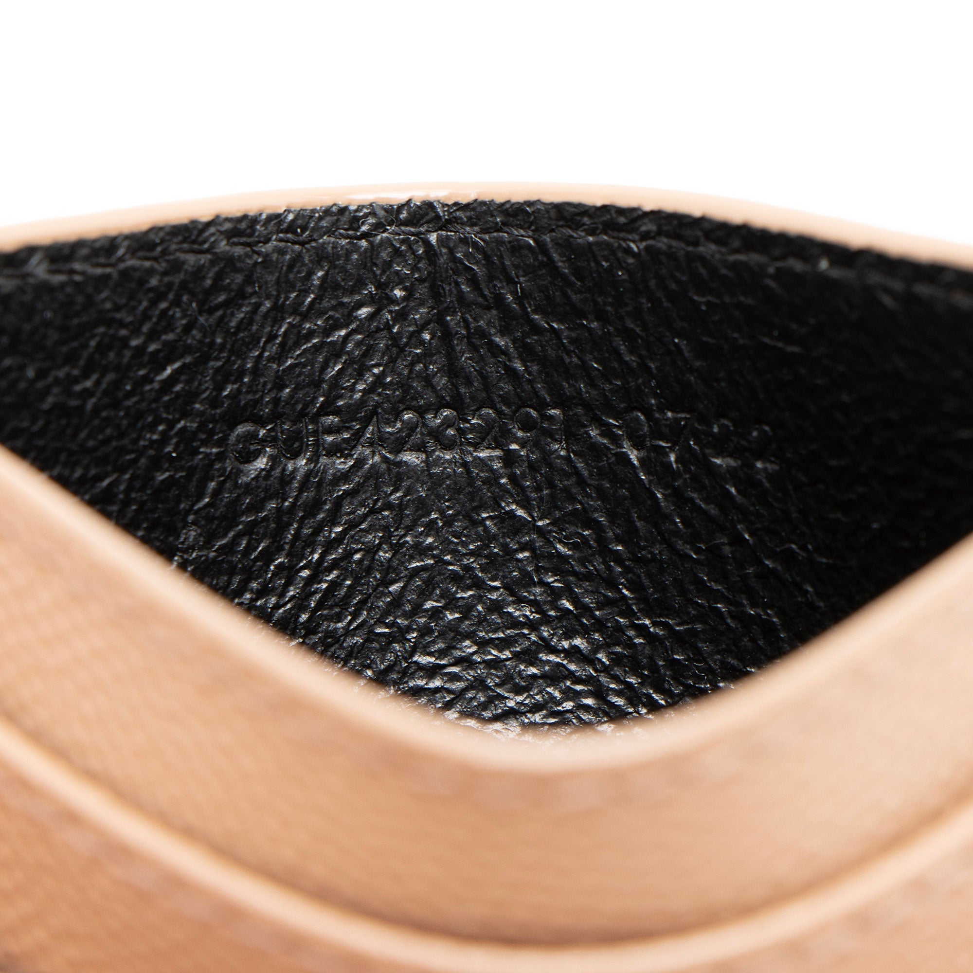 Saint Laurent Matelasse Grain de Poudre Monogram Card Case (SHF-jgISW5)