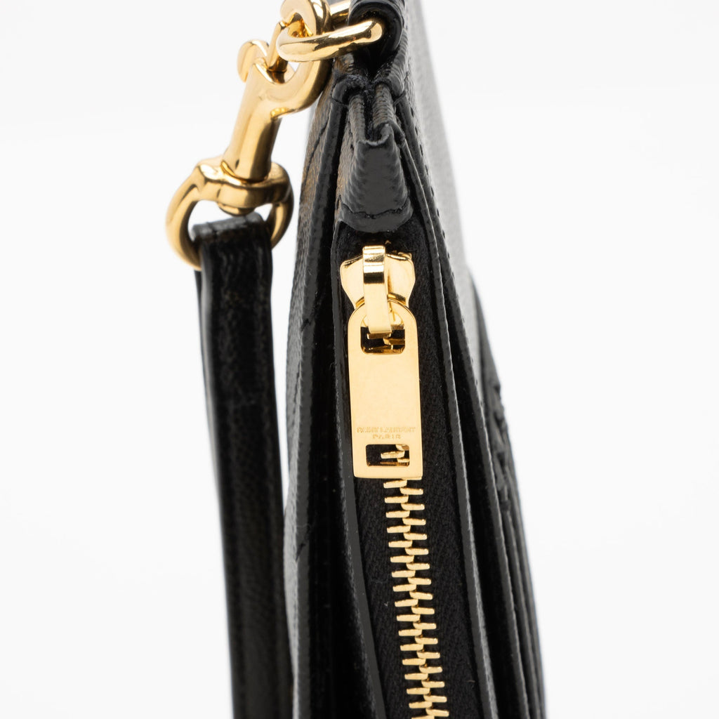 Saint Laurent Matelasse Grain de Poudre Monogram Cassandra Large Pouch (SHF-O12zWn)