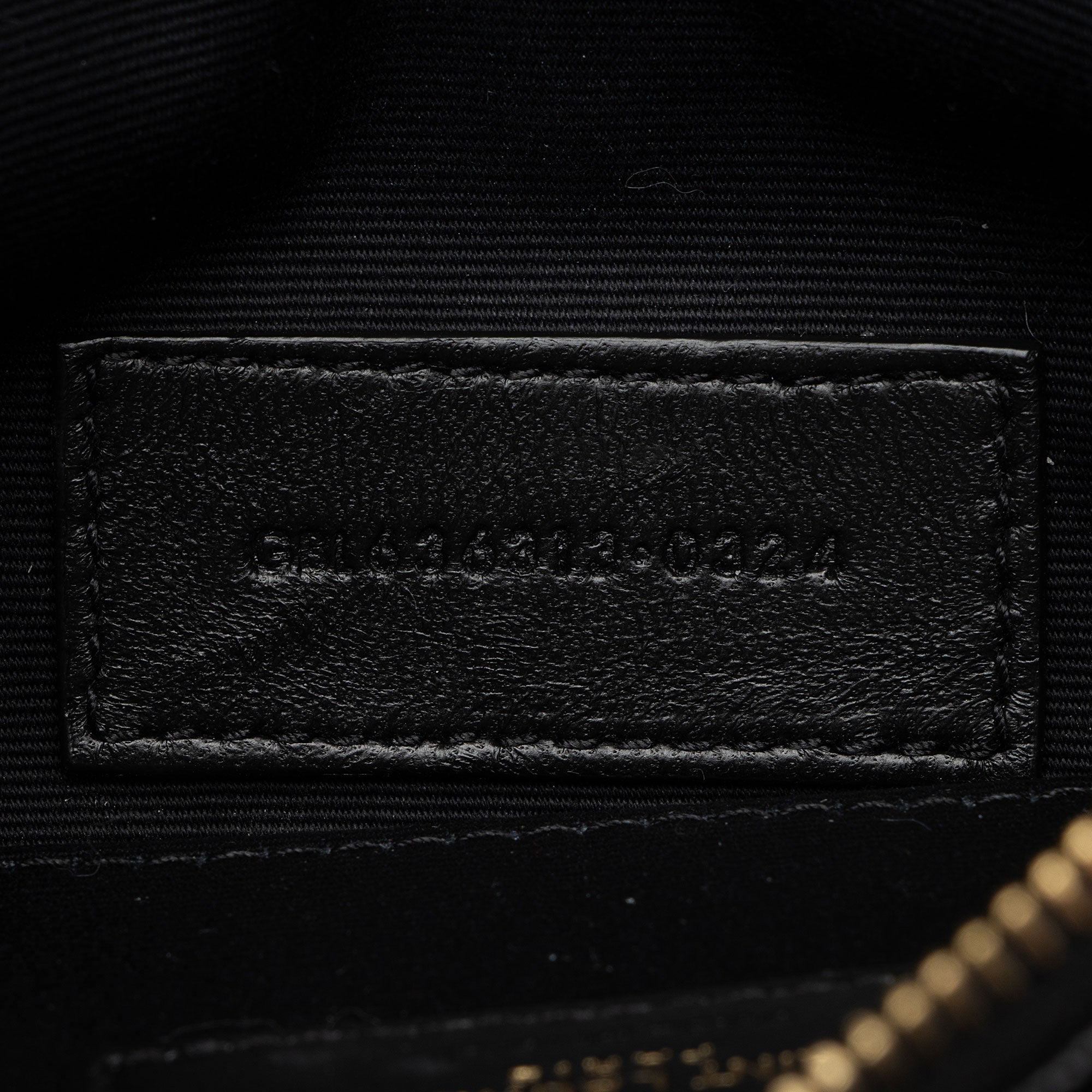 Saint Laurent Matelasse Grain de Poudre Monogram Cassandra Large Pouch (SHF-O12zWn)