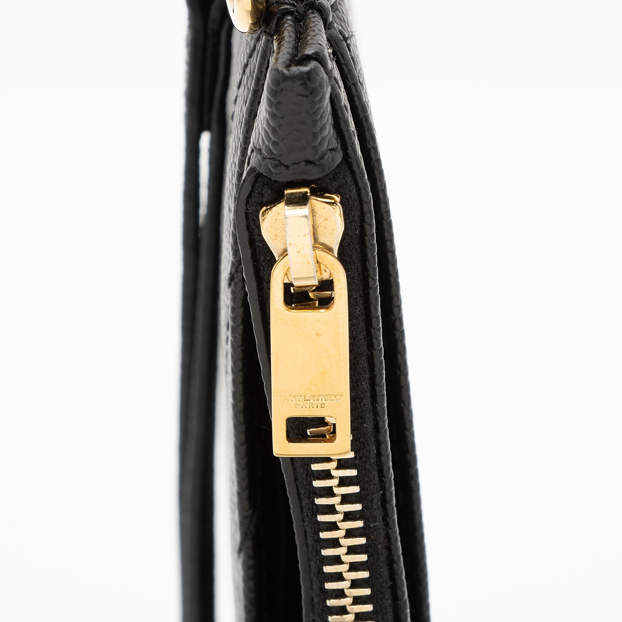 Saint Laurent Matelasse Grain de Poudre Monogram Cassandra Large Pouch (SHF-cEDDZ3)