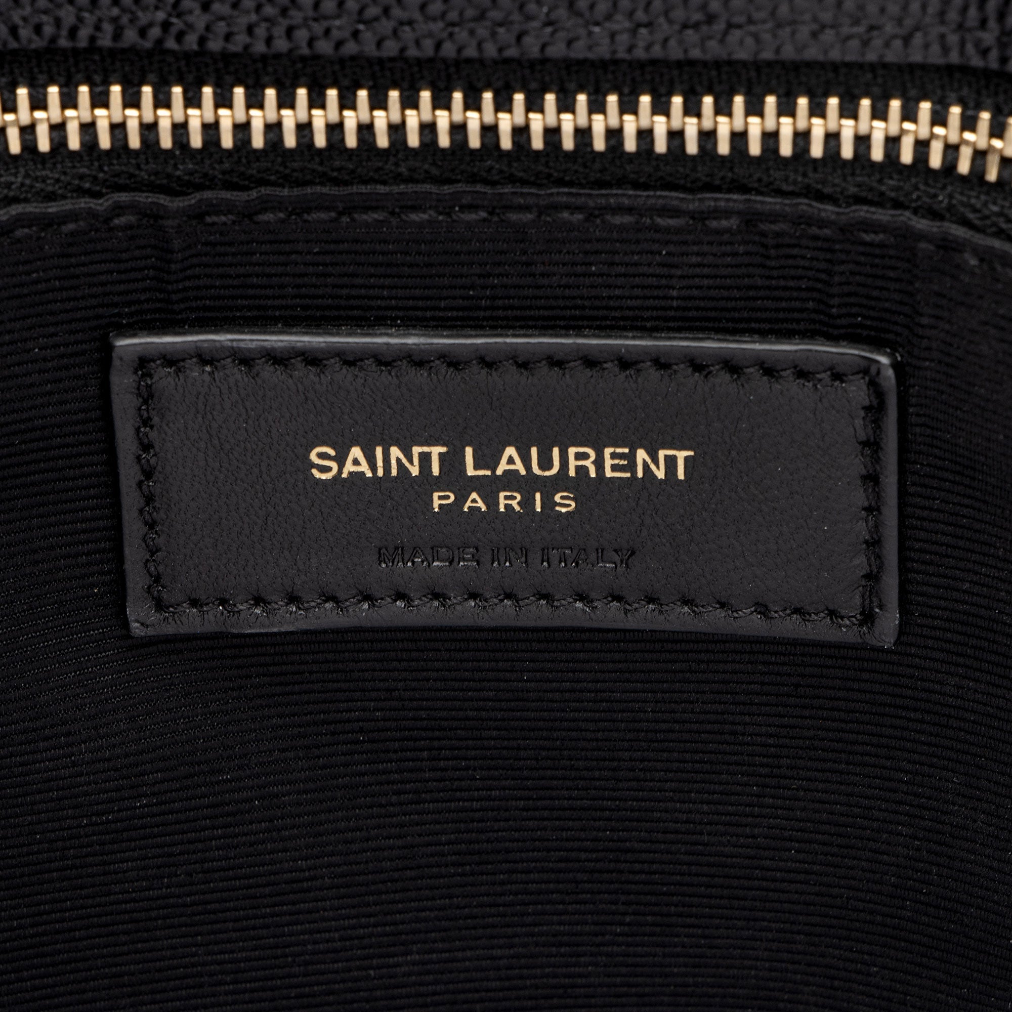 Saint Laurent Matelasse Grain de Poudre Monogram Chain Shopper Tote