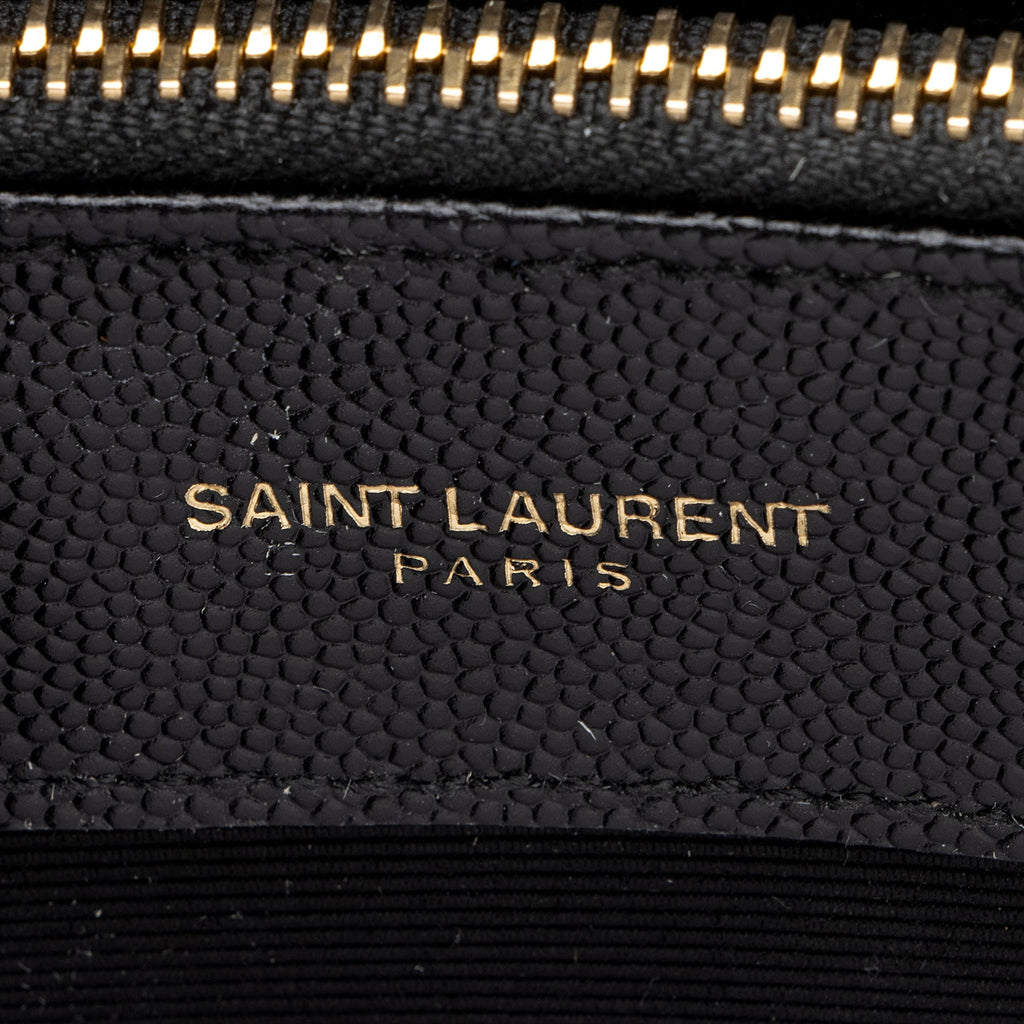 Saint Laurent Matelasse Grain de Poudre Monogram Chain Shopper Tote