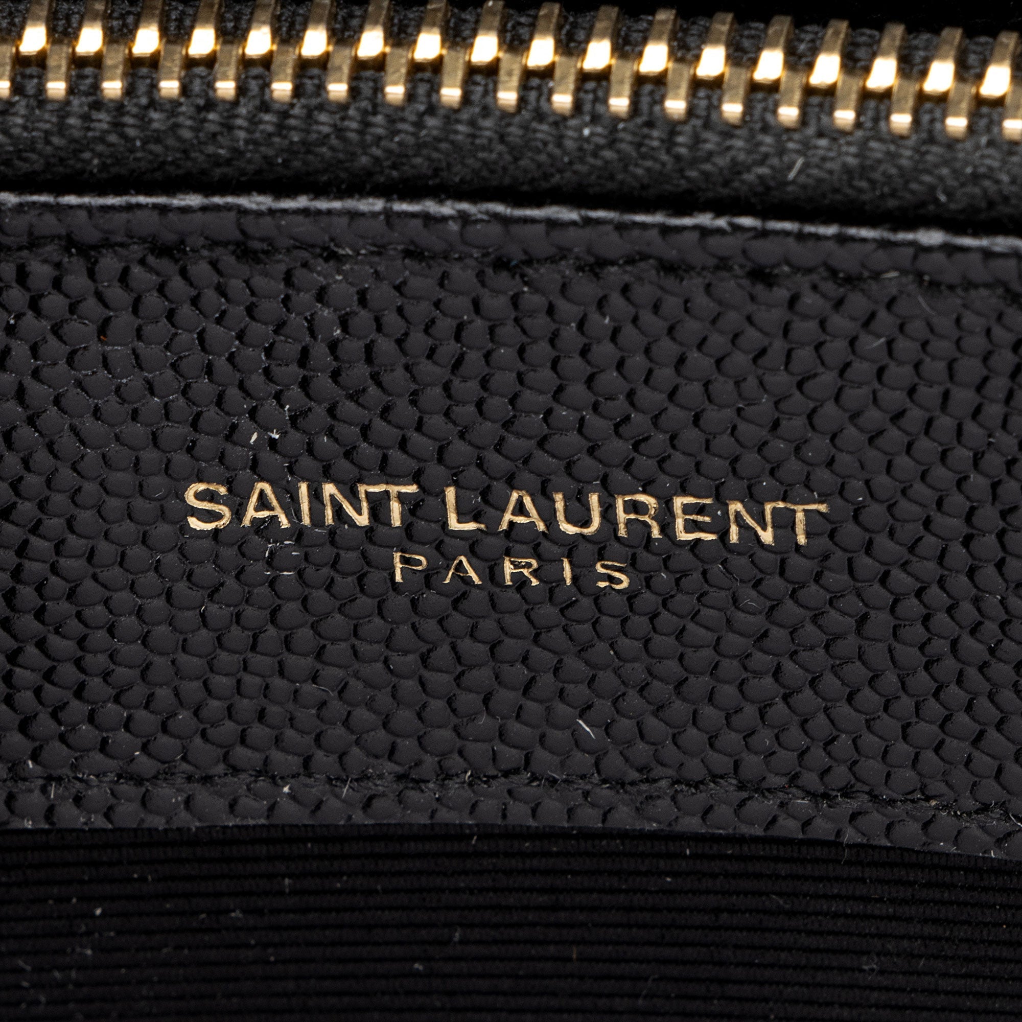 Saint Laurent Matelasse Grain de Poudre Monogram Chain Shopper Tote
