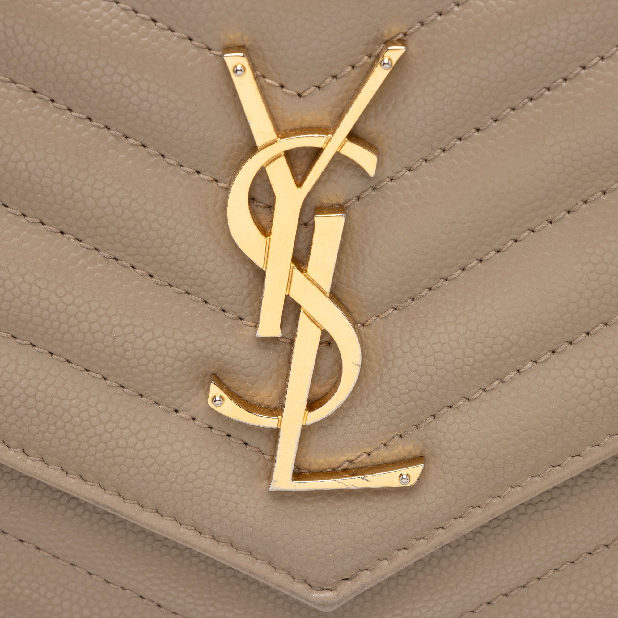 Saint Laurent Matelasse Grain de Poudre Monogram Chain Wallet - FINAL SALE (SHF-Veay8o)