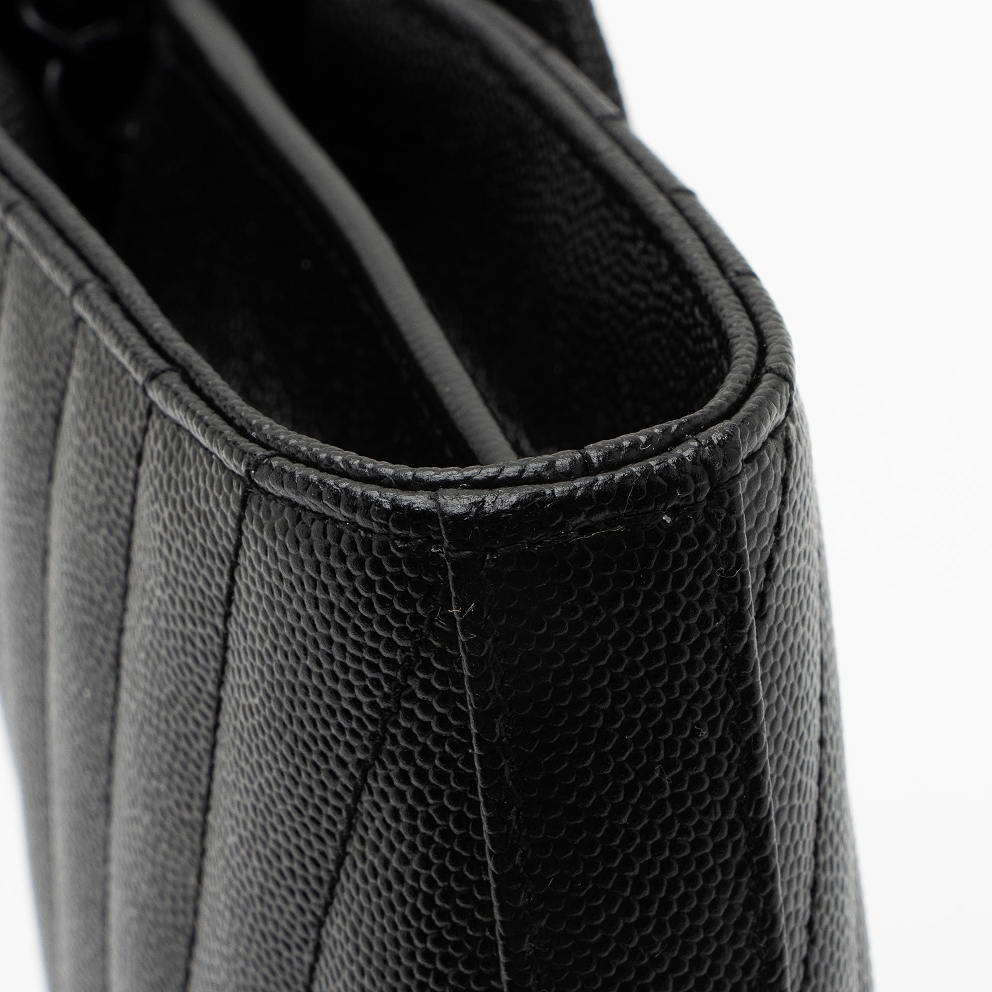 Saint Laurent Matelasse Grain de Poudre Monogram Chain Wallet (SHF-VLaP1U)