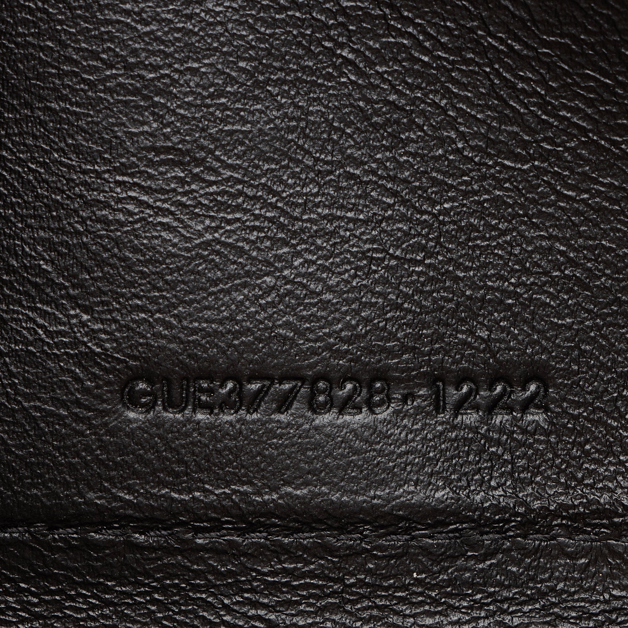 Saint Laurent Matelasse Grain de Poudre Monogram Chain Wallet (SHF-dl9giW)