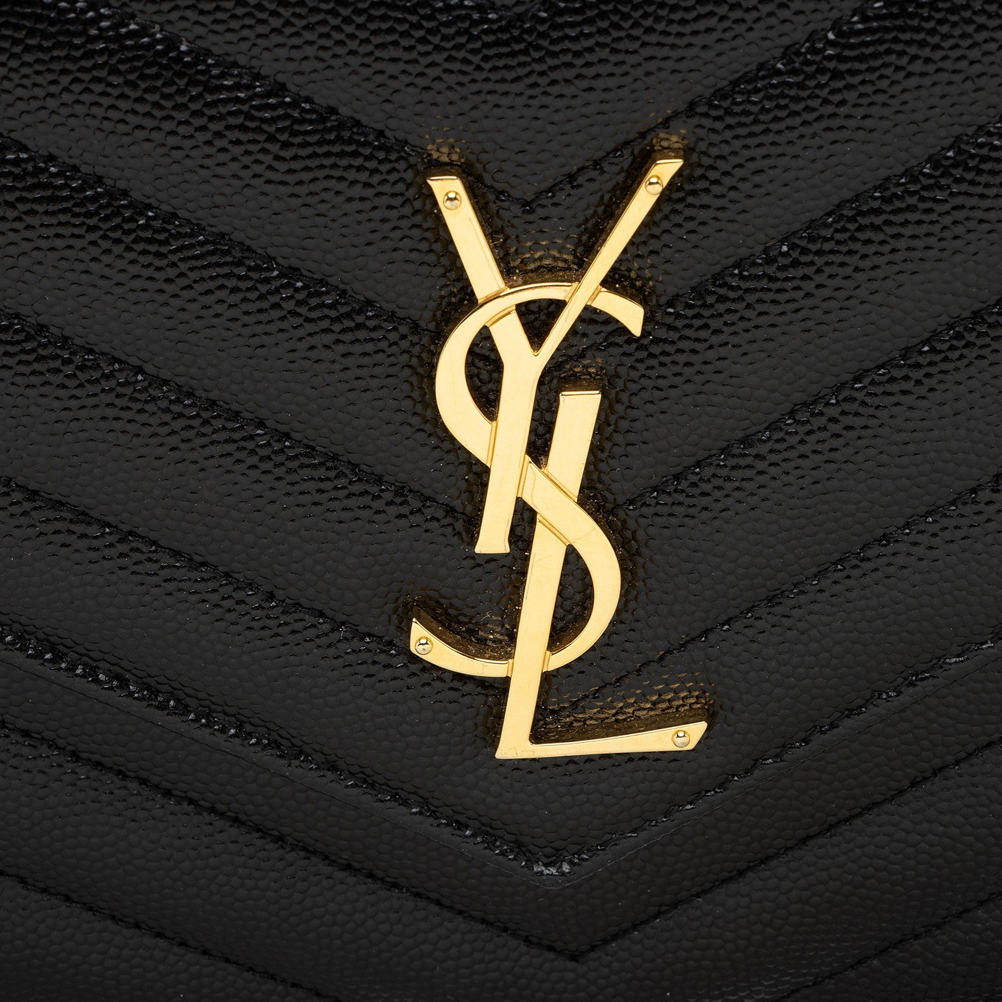 Saint Laurent Matelasse Grain de Poudre Monogram Chain Wallet (SHF-AaSbvm)