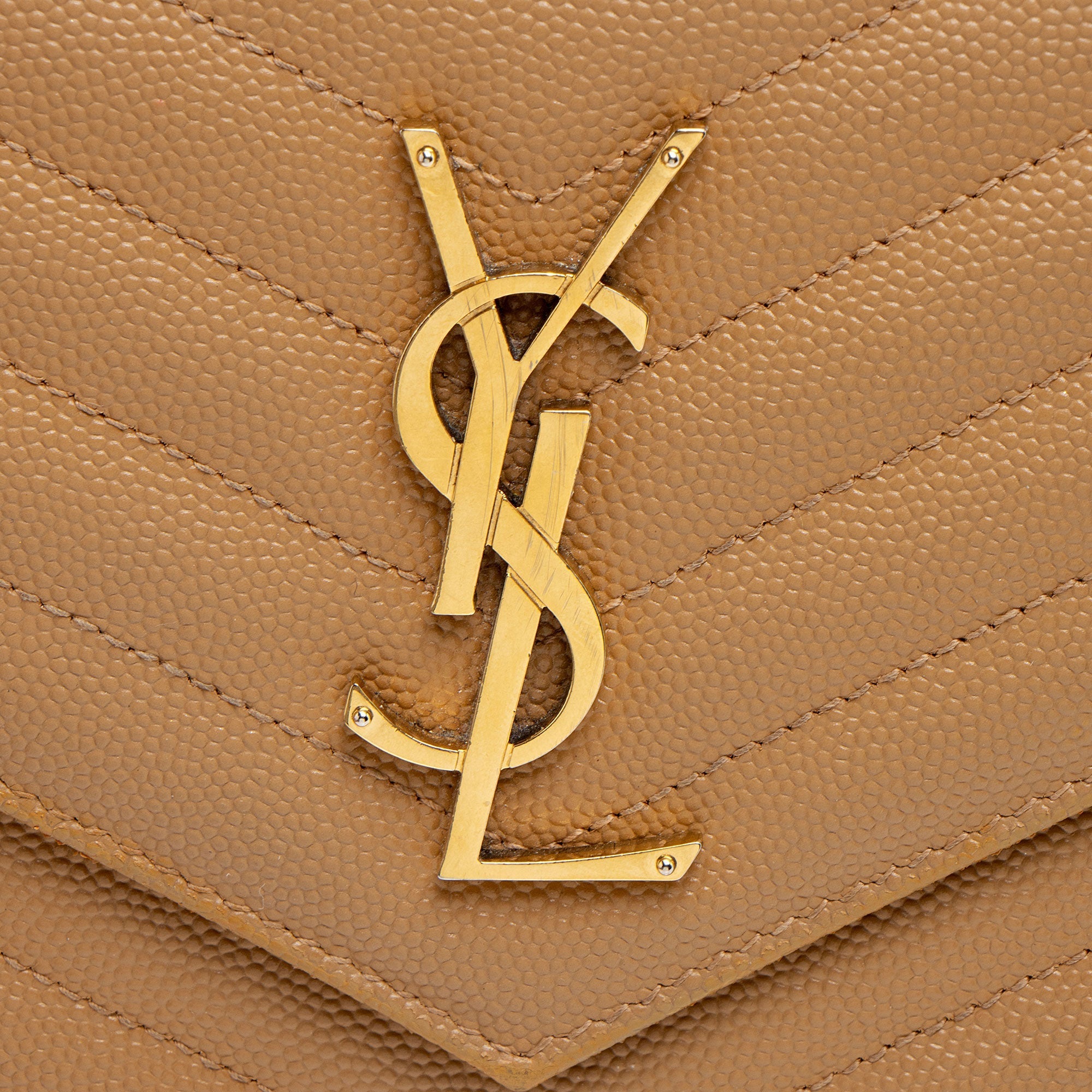 Saint Laurent Matelasse Grain de Poudre Monogram Chain Wallet (SHF-VGvD82)