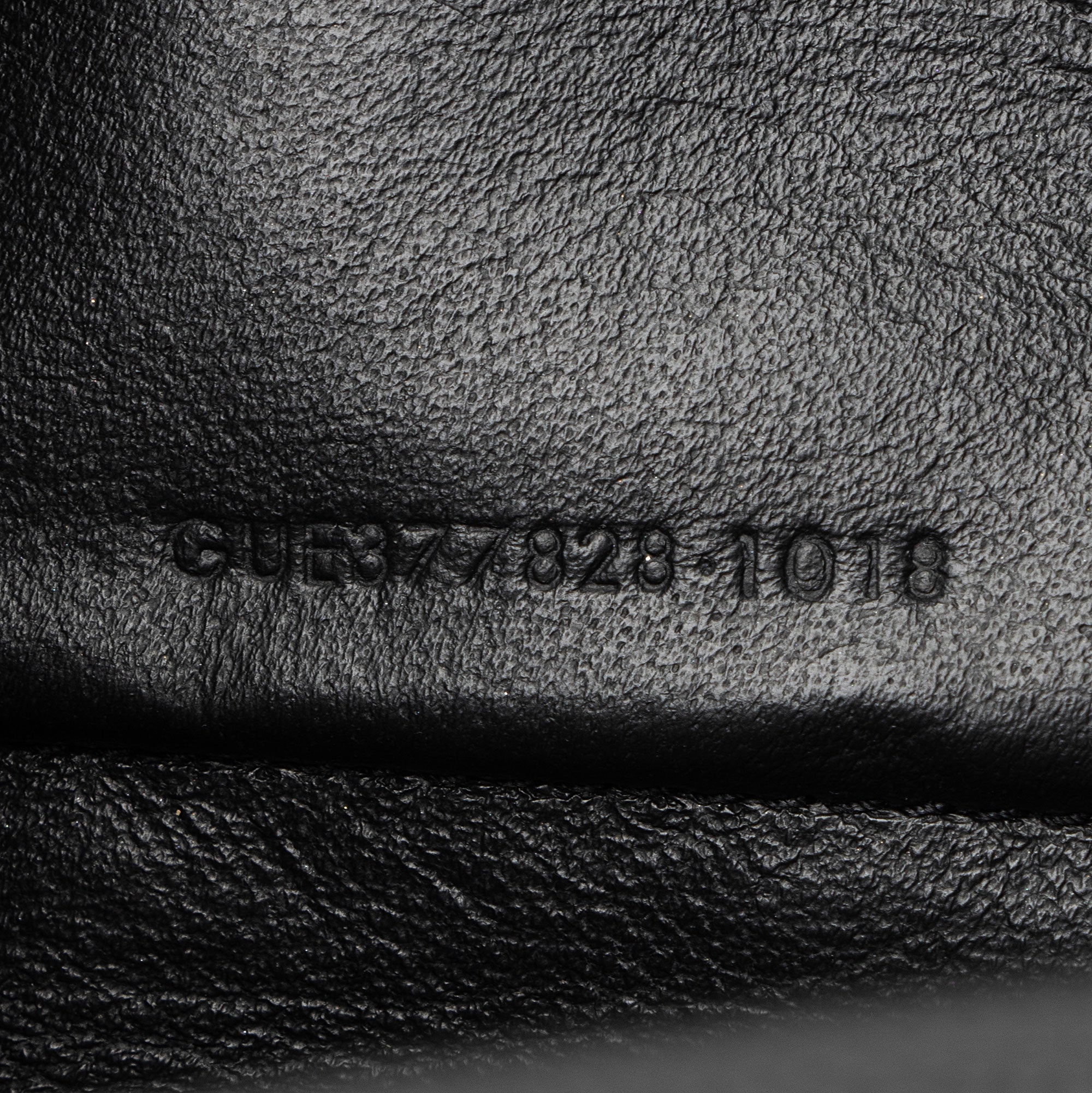Saint Laurent Matelasse Grain de Poudre Monogram Chain Wallet (SHF-fpbhkV)