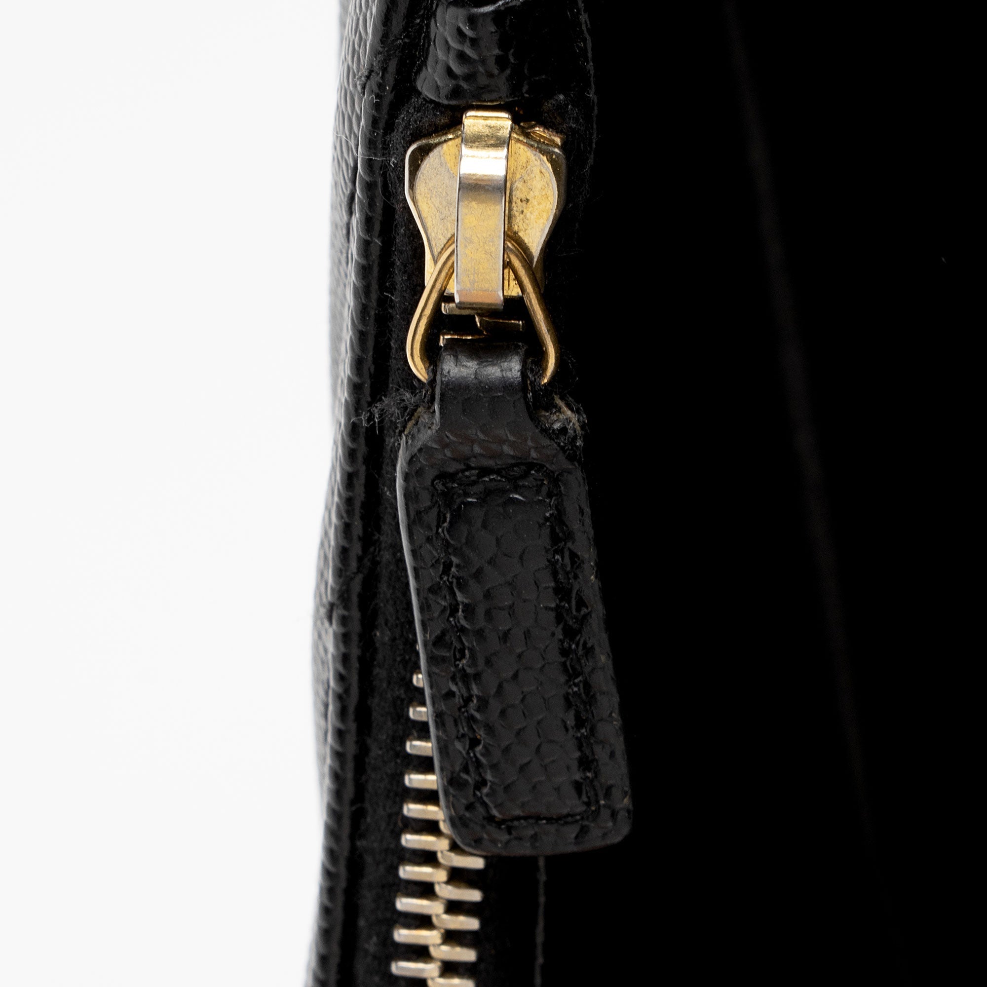 Saint Laurent Matelasse Grain de Poudre Monogram Envelope Chain Wallet (SHF-zpgjlD)
