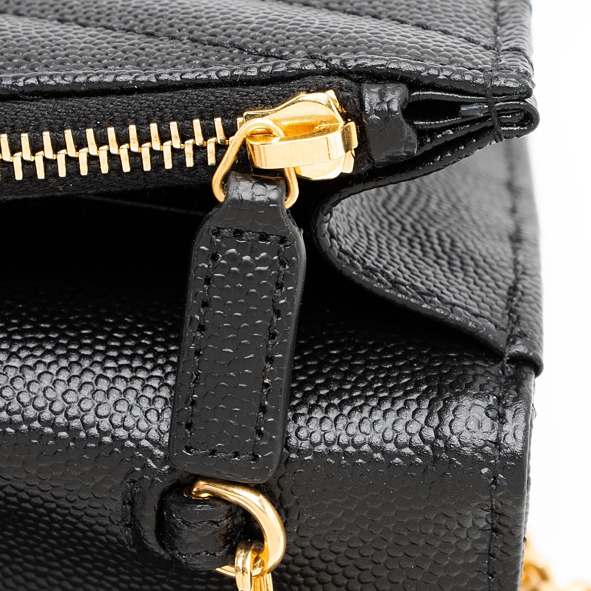 Saint Laurent Matelasse Grain de Poudre Monogram Envelope Chain Wallet (SHF-EIiwQw)