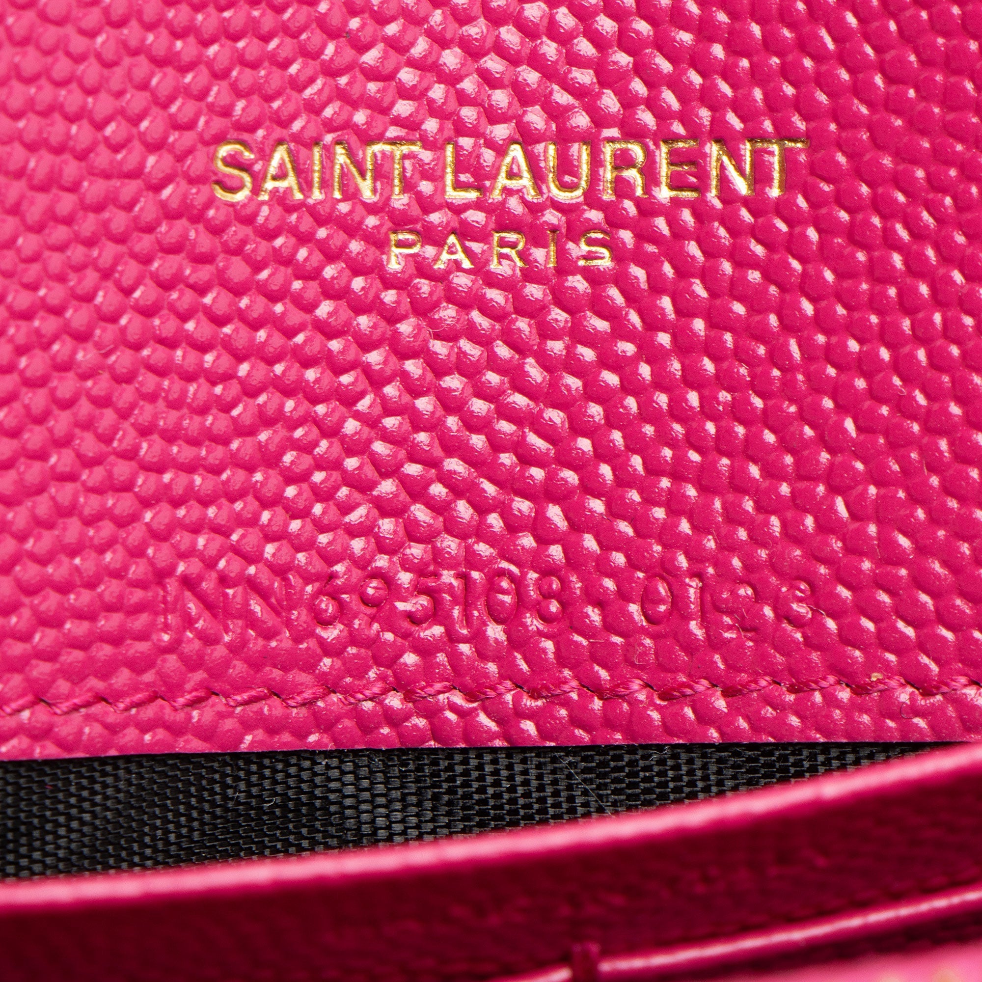 Saint Laurent Matelasse Grain de Poudre Monogram Envelope Chain Wallet (SHF-y7nVPq)