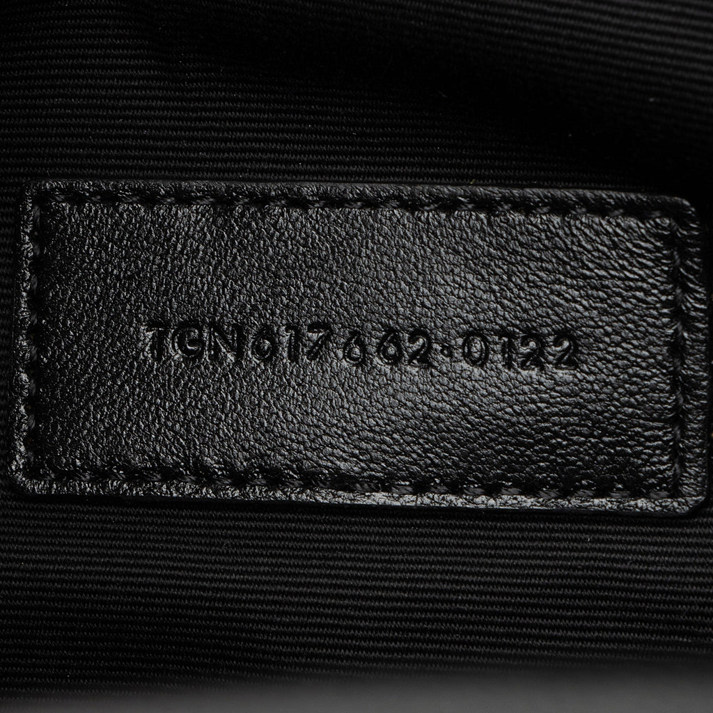 Saint Laurent Matelasse Grain de Poudre Monogram Envelope Pouch (SHF-eQugwj)