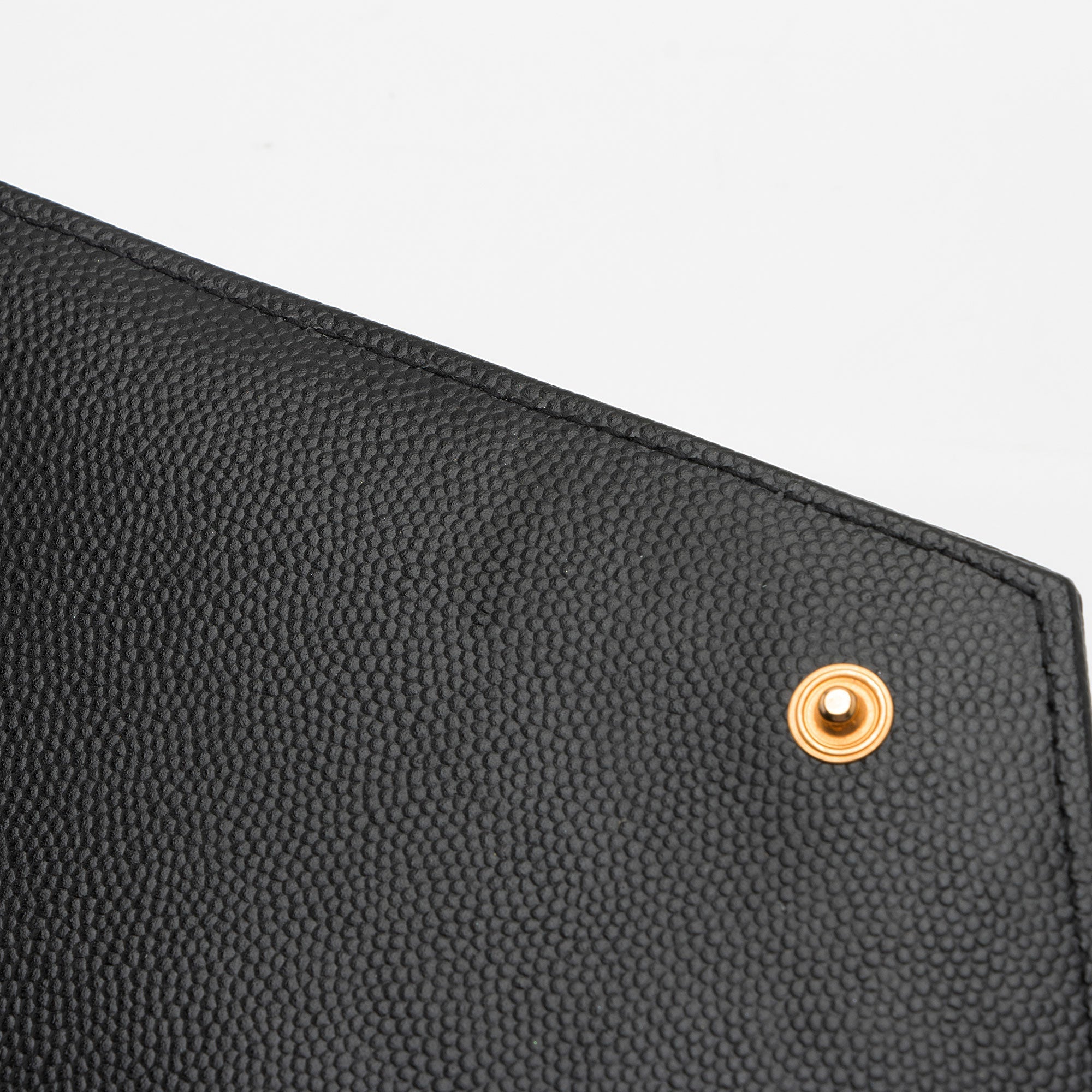 Saint Laurent Matelasse Grain de Poudre Monogram Envelope Pouch (SHF-eQugwj)