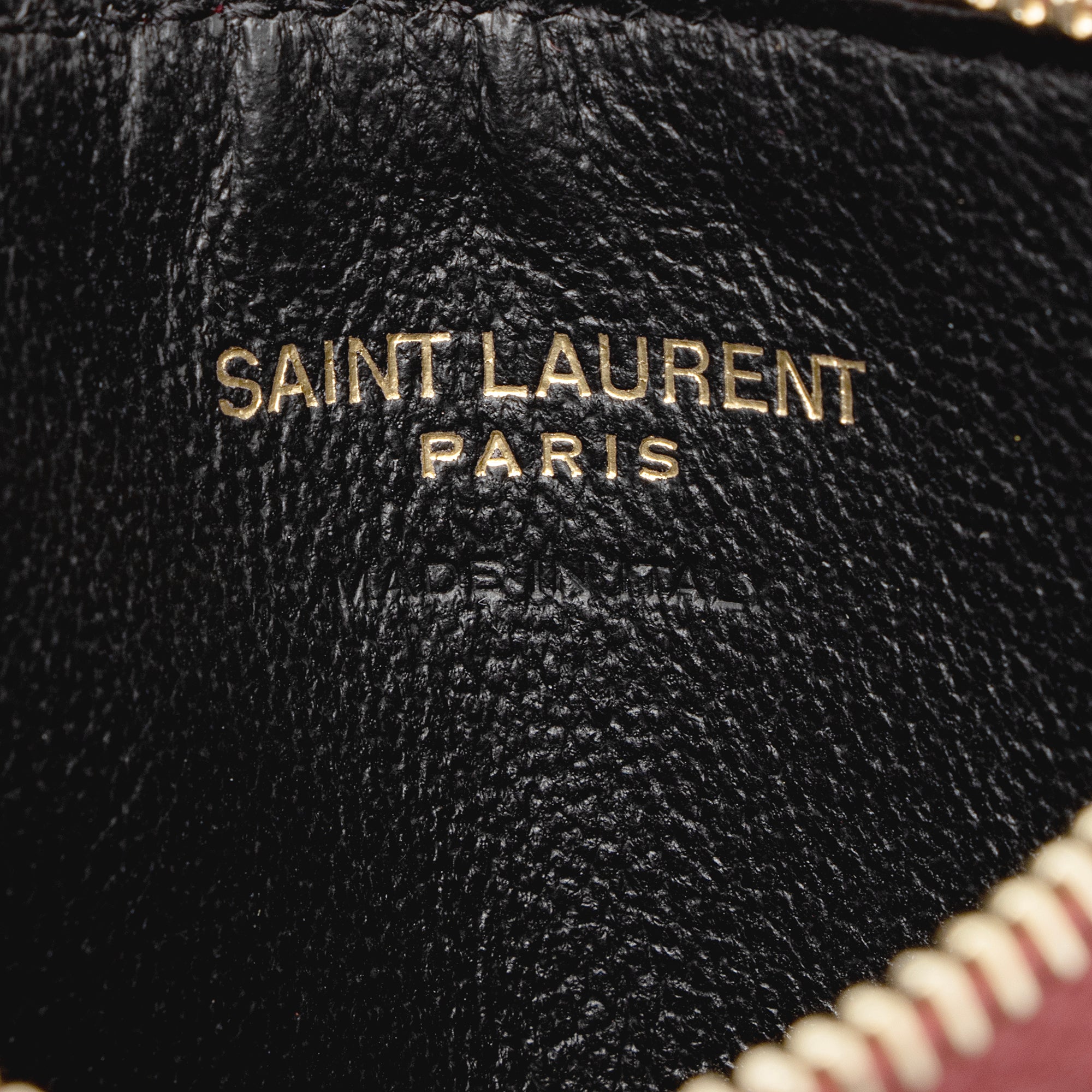 Saint Laurent Matelasse Grain de Poudre Monogram Fragments Zipper Card Case (SHF-xj3XtJ)