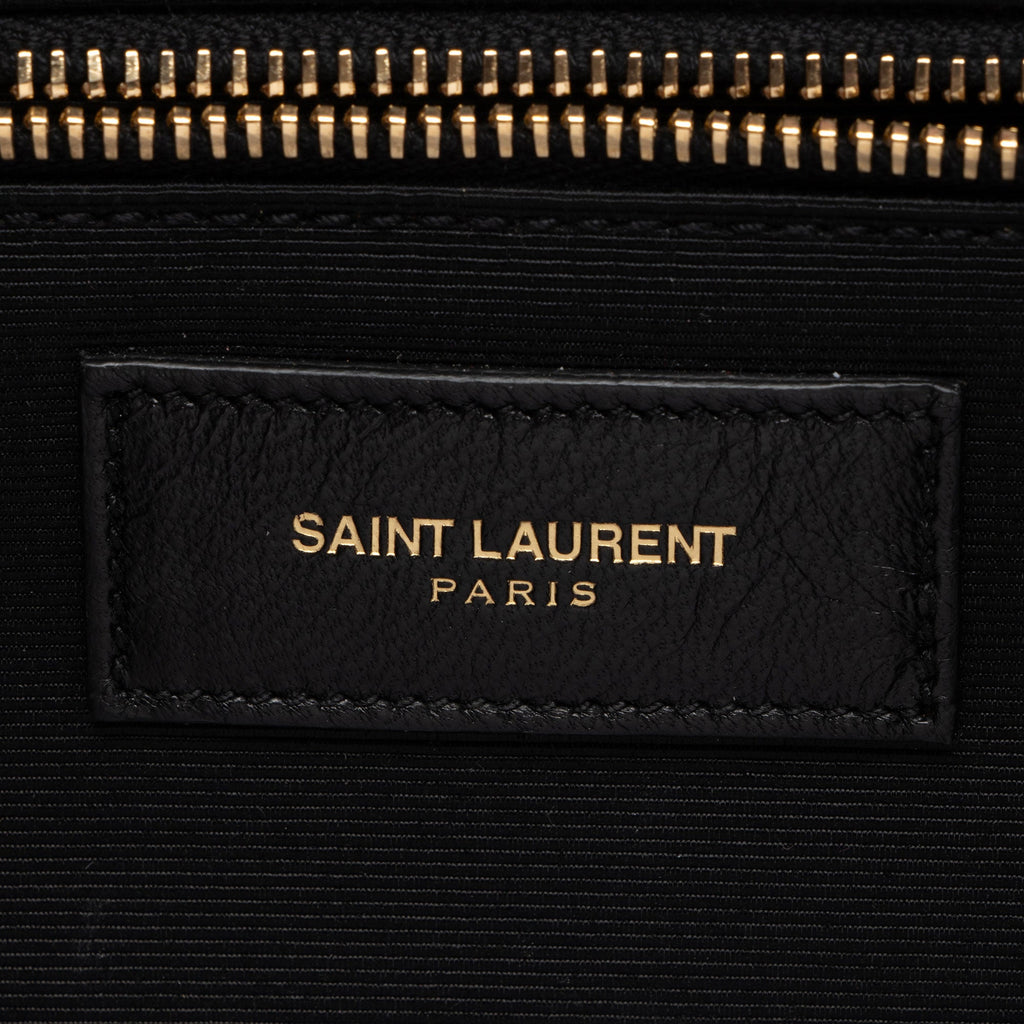 Saint Laurent Matelasse Grain de Poudre Monogram Large Shoulder Bag (SHF-bJ8xep)