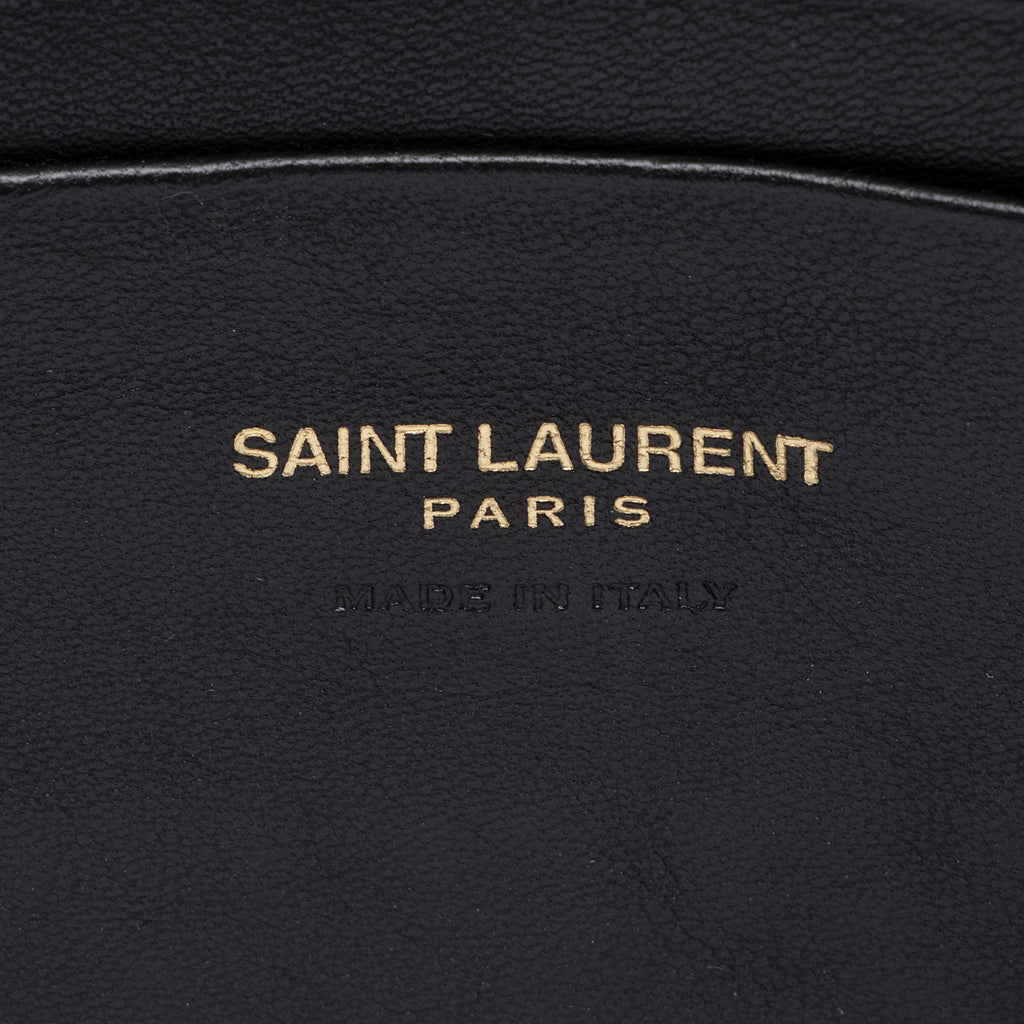 Saint Laurent Matelasse Grain de Poudre Monogram Lou Mini Camera Bag (SHF-T7Shs9)