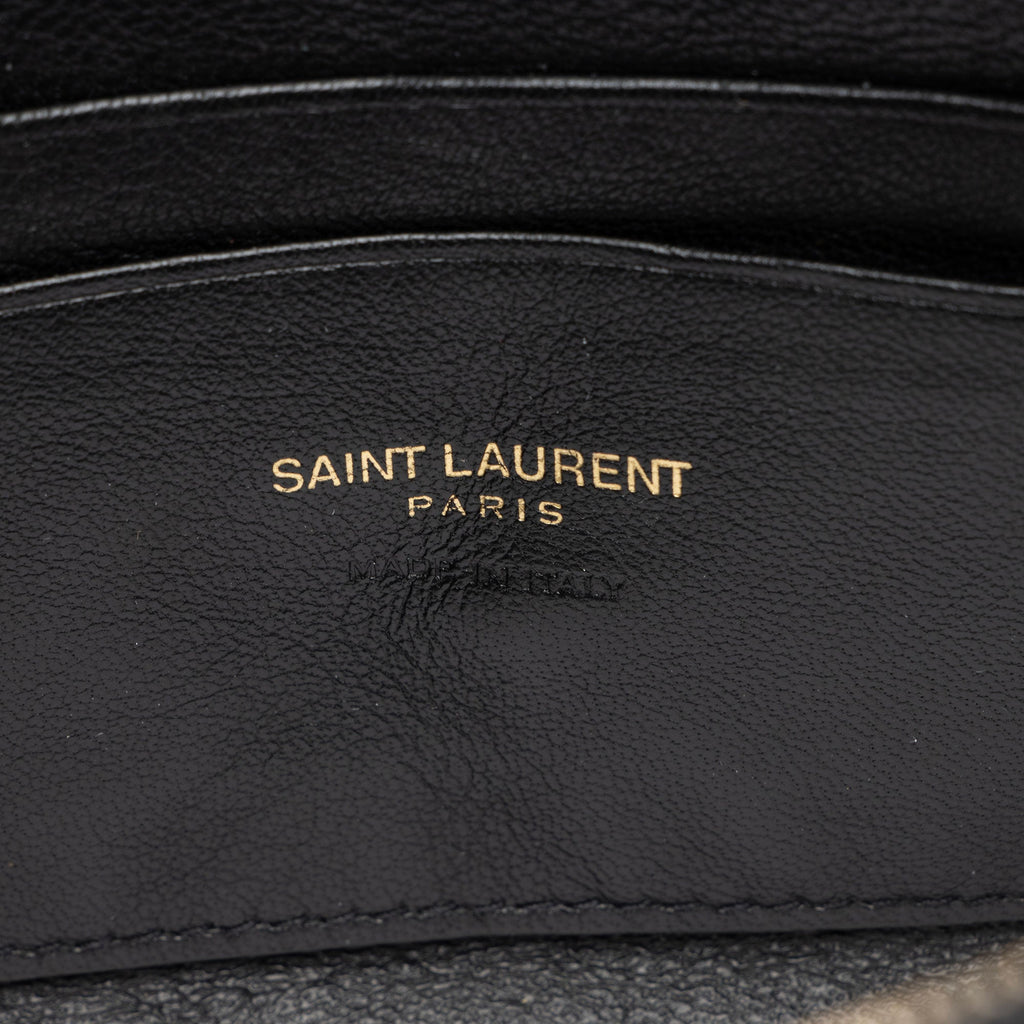 Saint Laurent Matelasse Grain de Poudre Monogram Lou Mini Camera Bag (SHF-sRcb5h)