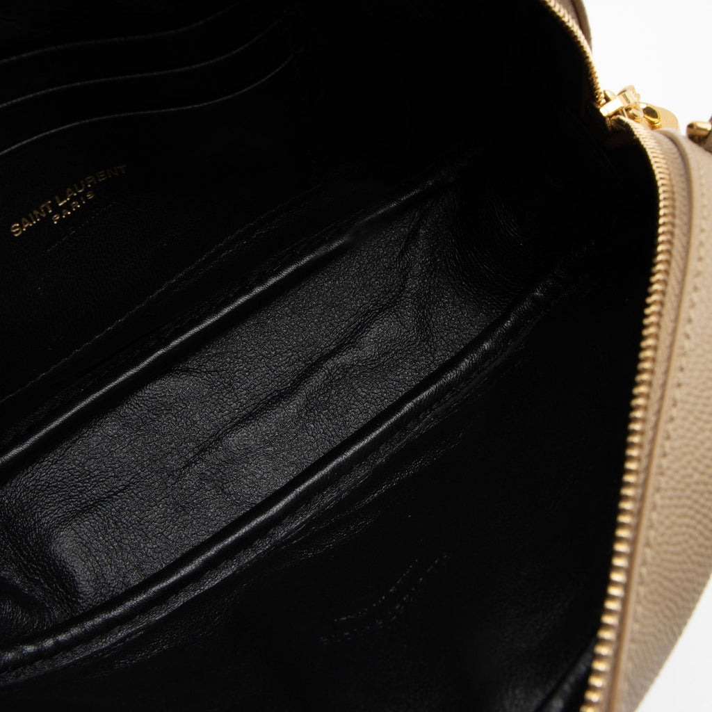 Saint Laurent Matelasse Grain de Poudre Monogram Lou Mini Camera Bag (SHF-uheDKF)