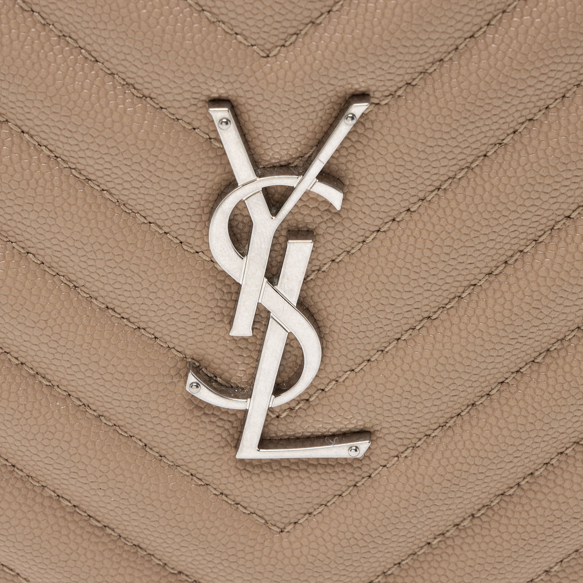 Saint Laurent Matelasse Grain de Poudre Monogram Vinyle Round Camera Bag