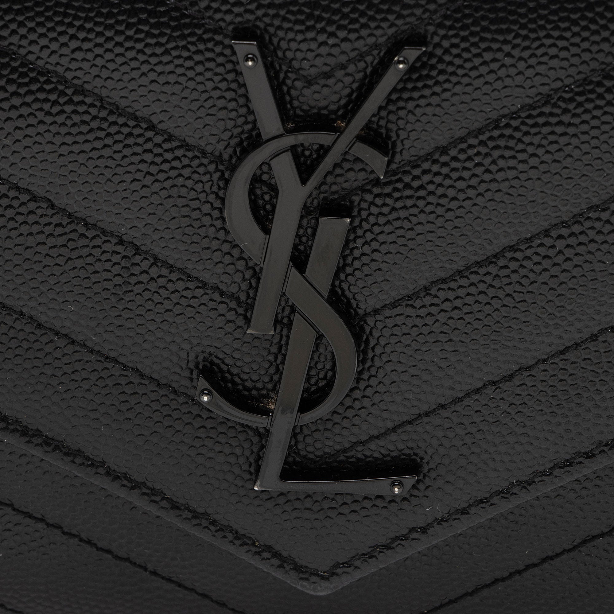Saint Laurent Matelasse Grain de Poudre Monogram Wallet (SHF-XsSTMO)