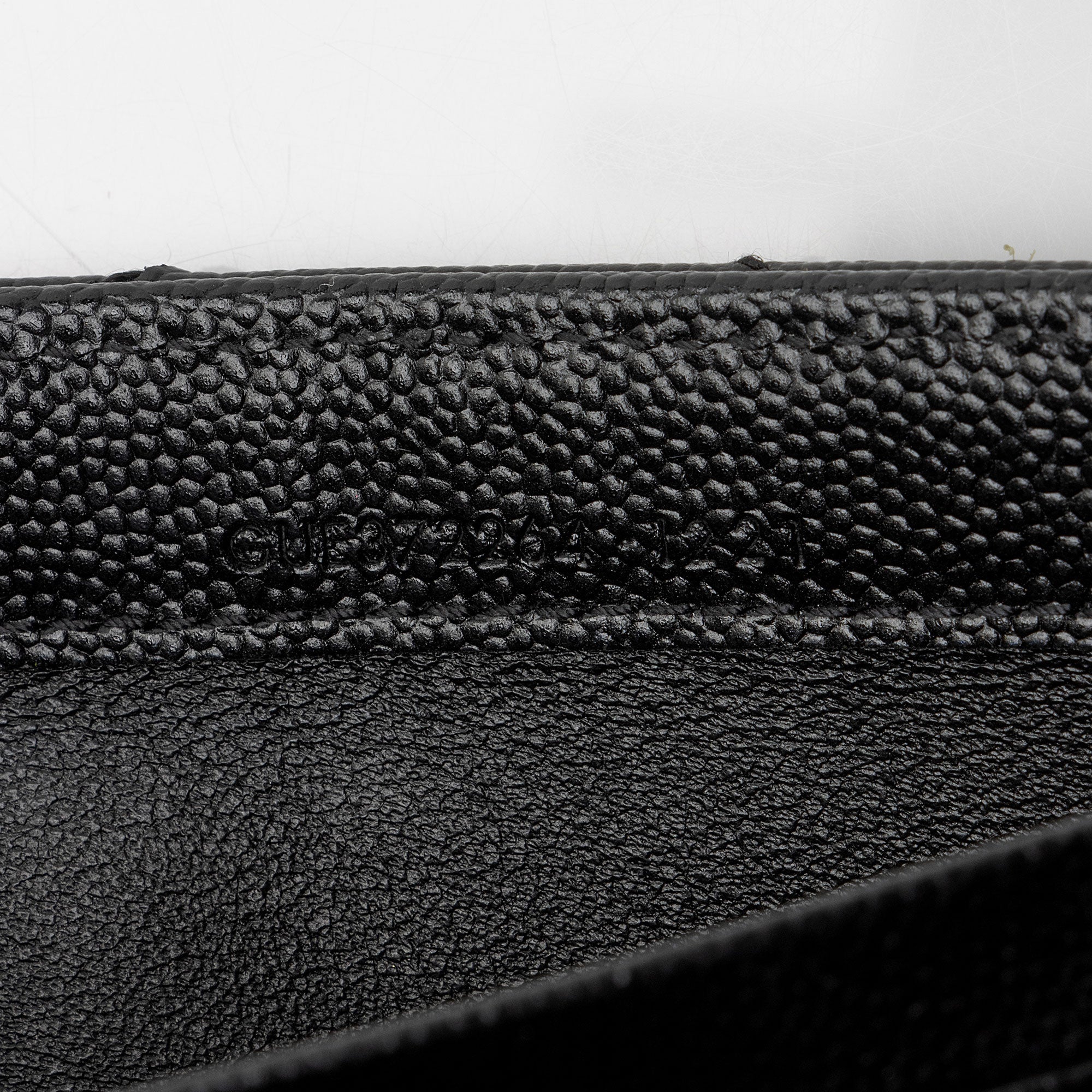 Saint Laurent Matelasse Grain de Poudre Monogram Wallet (SHF-gZz6IY)