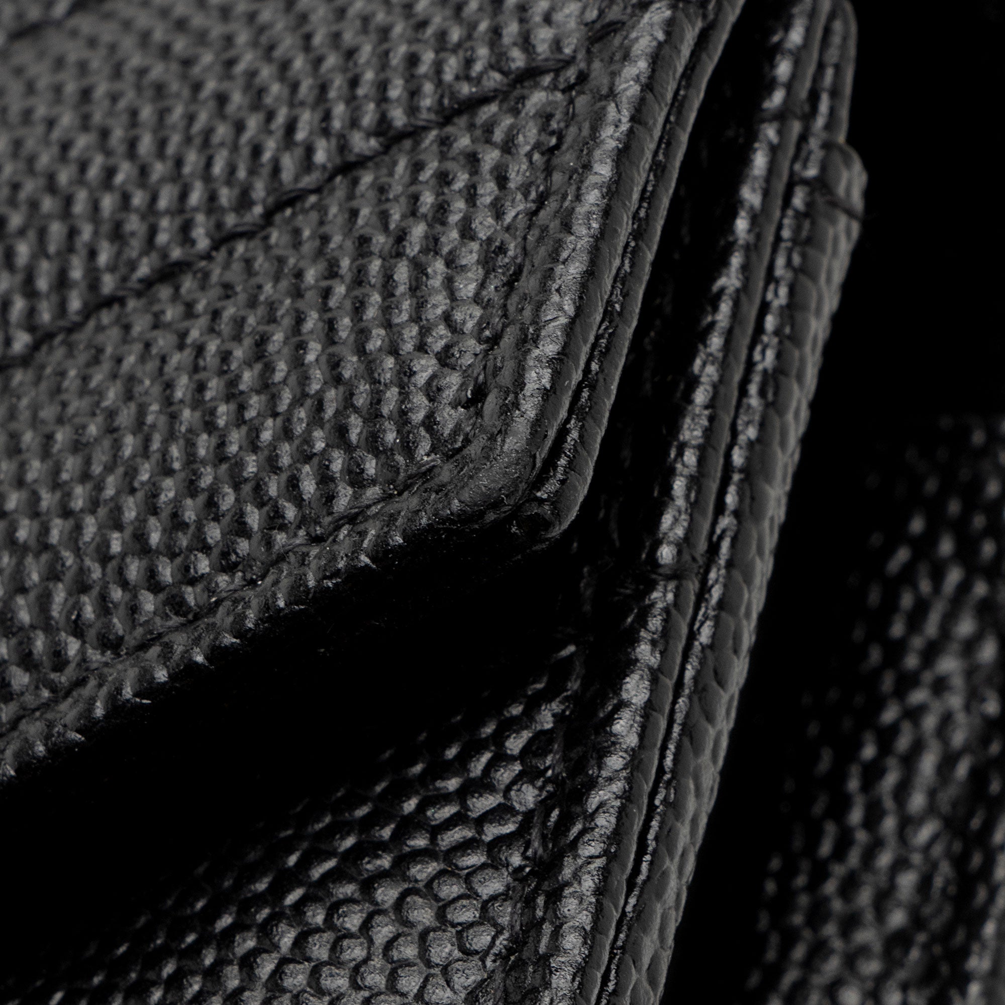 Saint Laurent Matelasse Grain de Poudre Monogram Wallet (SHF-gZz6IY)