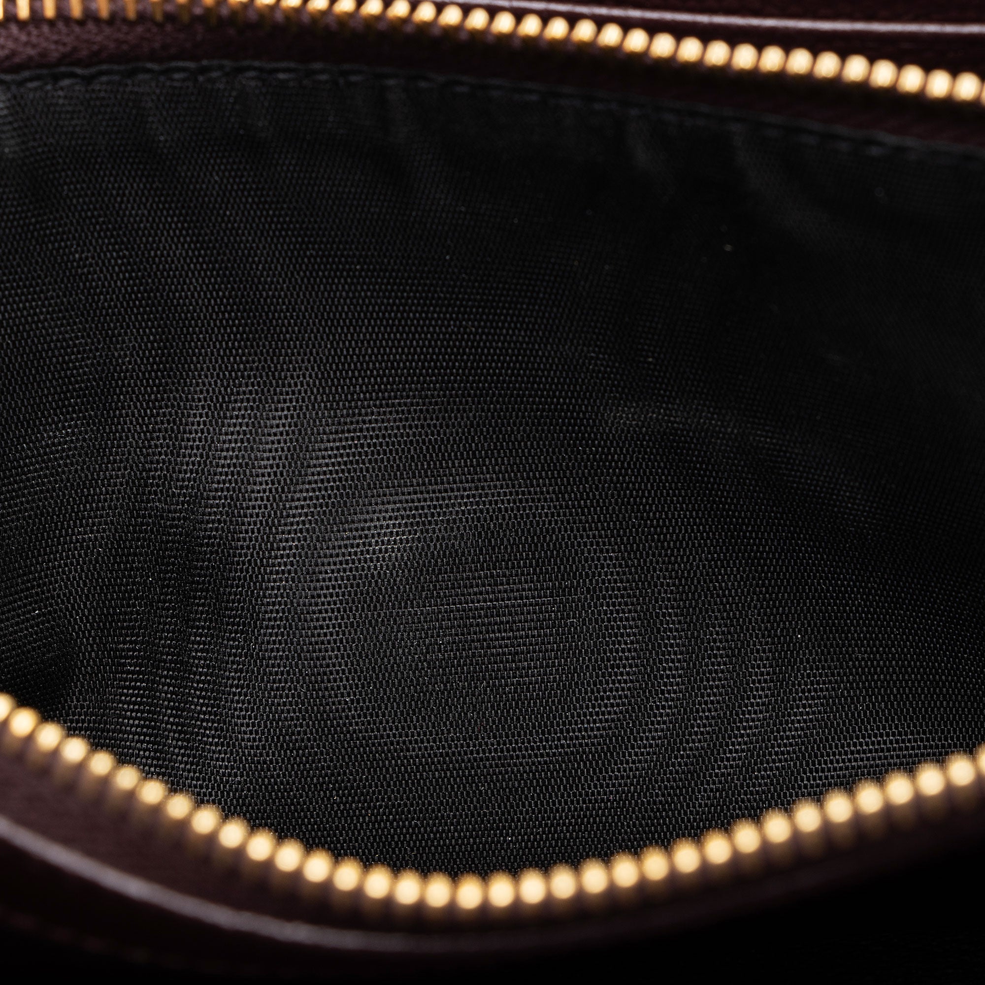 Saint Laurent Matelasse Grain de Poudre Monogram Wallet (SHF-D9u1hR)