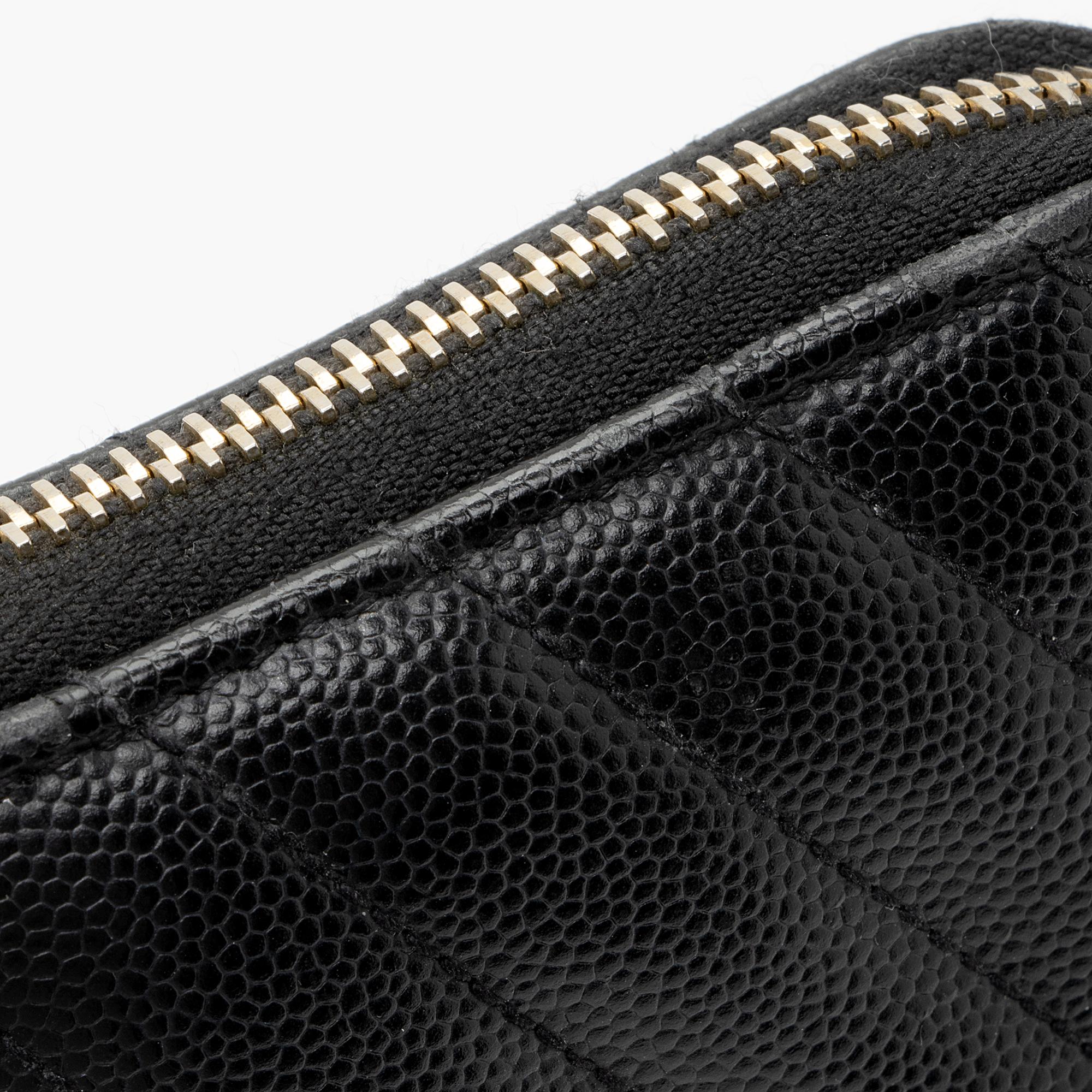 Saint Laurent Matelasse Grain de Poudre Monogram Zip Around Wallet (SHF-wej7UG)