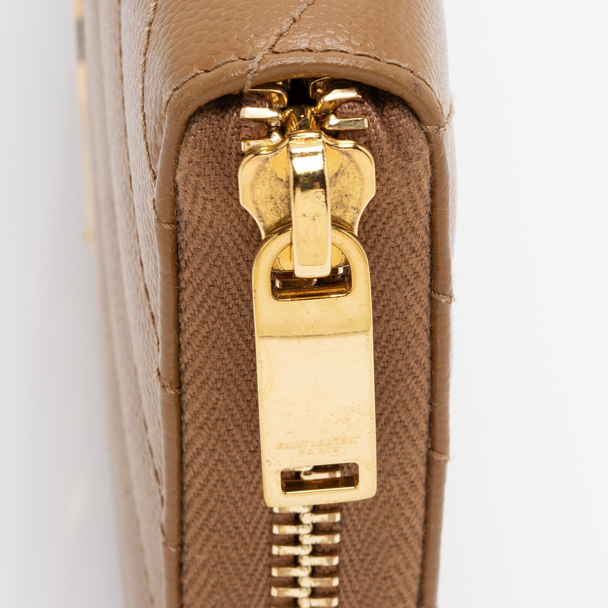 Saint Laurent Matelasse Grain de Poudre Monogram Zip Around Wallet (SHF-ZFHCDK)
