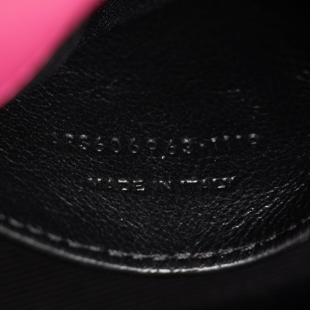 Saint Laurent Metallic Croc Embossed Leather Monogram Small Envelope Bag (SHF-v3reig)